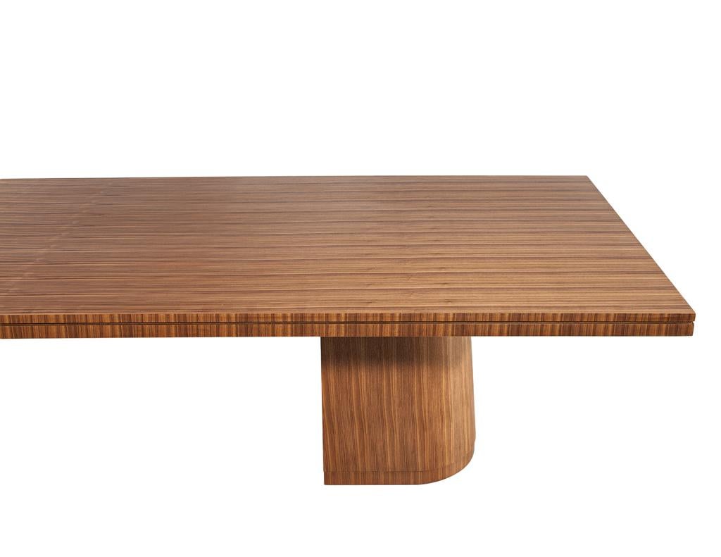 Hand-Crafted Custom Modern Walnut Dining Table with Curved Pedestal Design For Sale