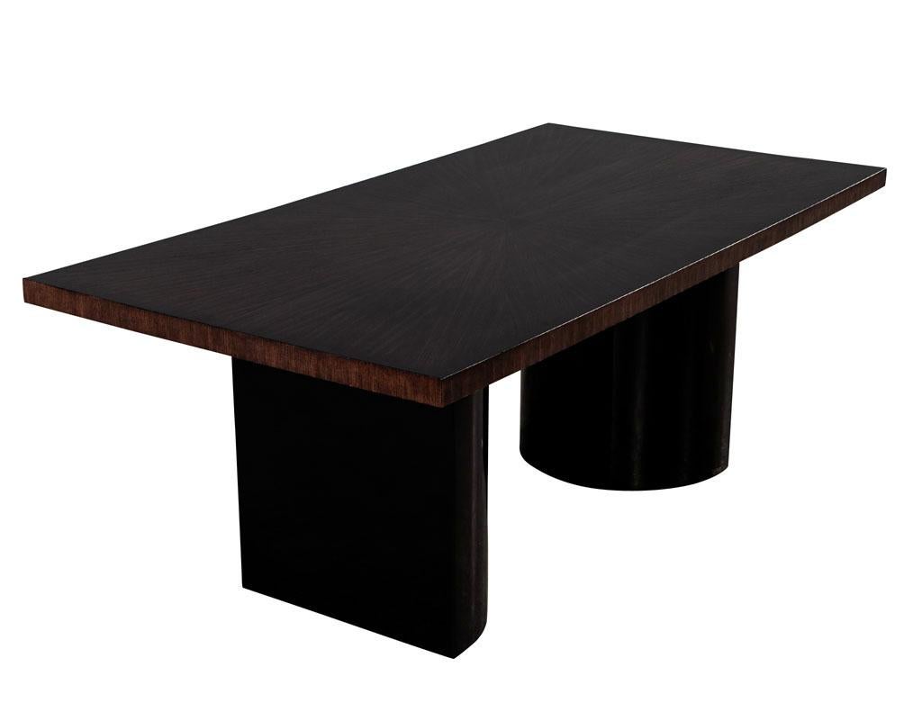 Custom Modern Walnut Starburst Dining Table with Black Curved Pedestals For Sale 5