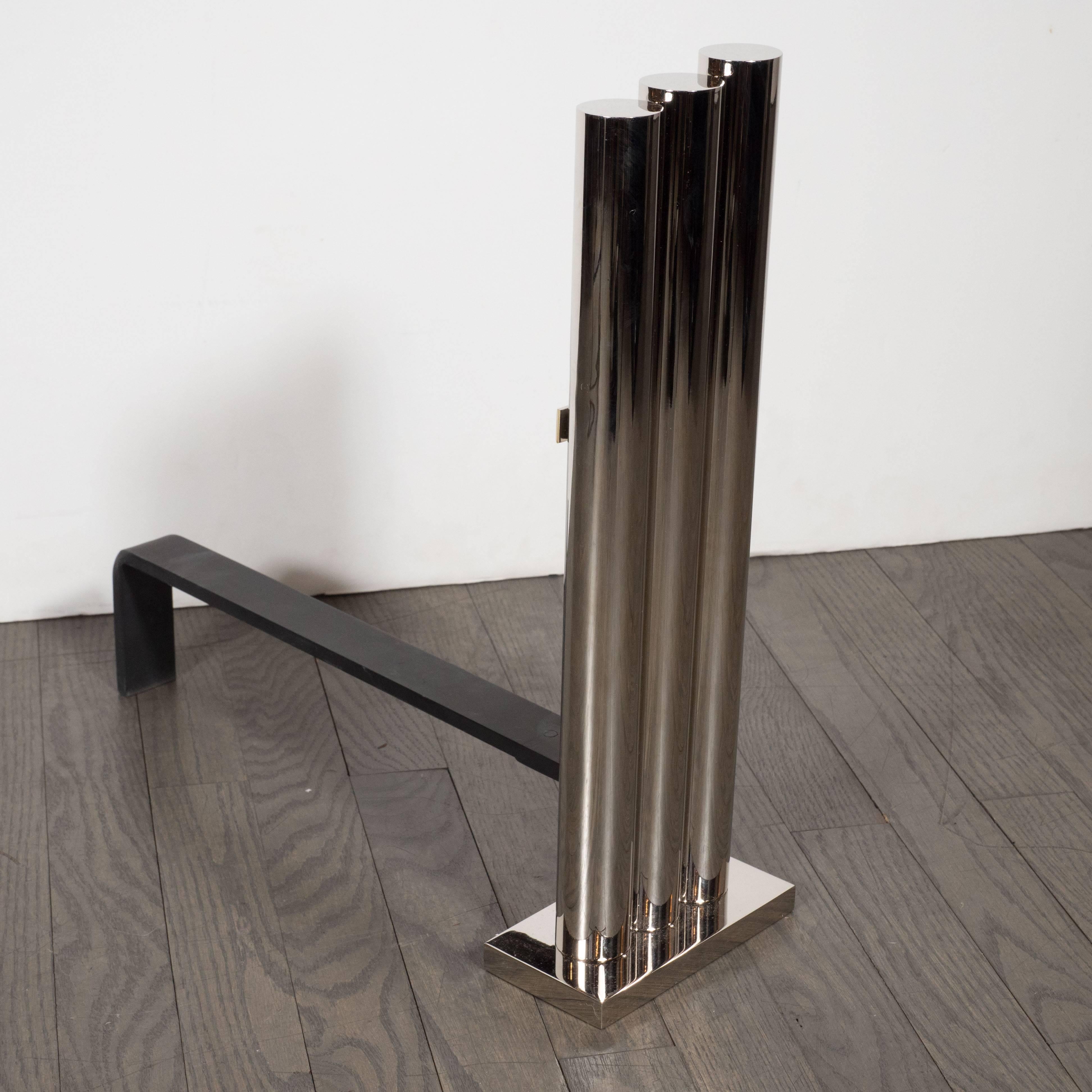 Américain Chenets modernistes tubulaires en nickel poli sur mesure, à la manière de Karl Springer en vente
