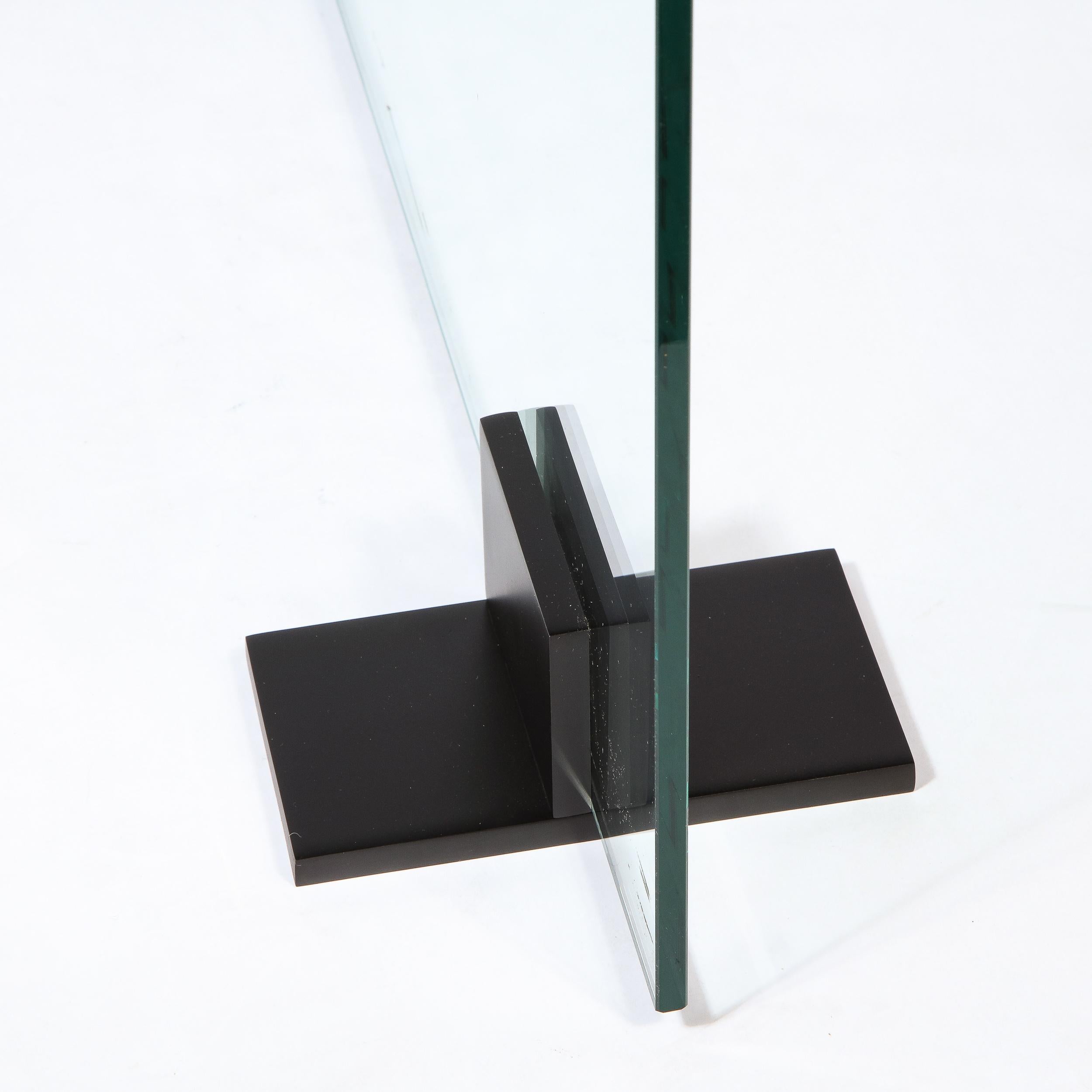 Maßgefertigter modernistischer Kaminschirm aus schwarzer Pulverbeschichtung und gehärtetem Glas von High Style Deco im Zustand „Neu“ im Angebot in New York, NY