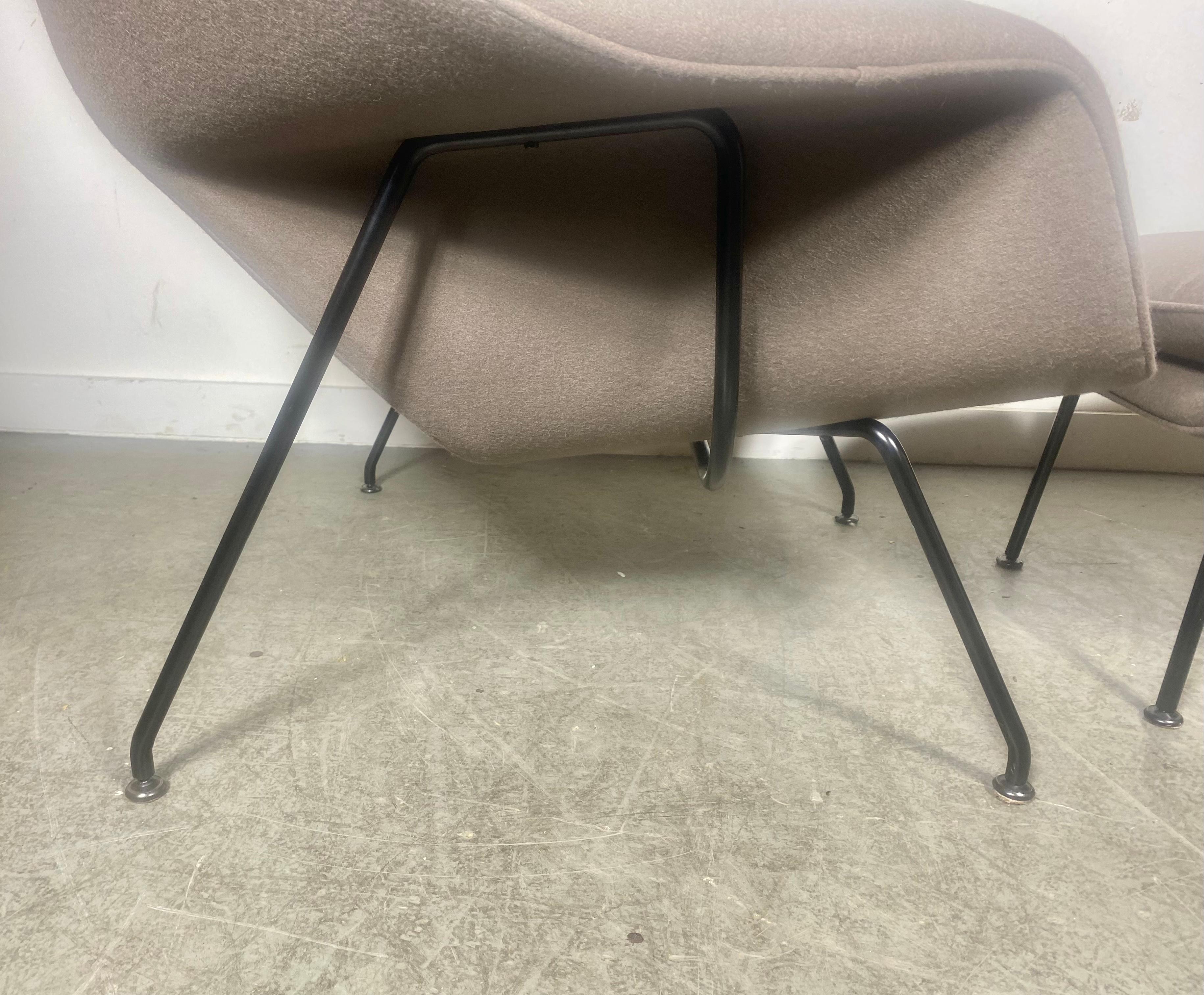 American Custom Modernist KNOLL Womb Chair and Ottoman by Eero Saarinen  For Sale