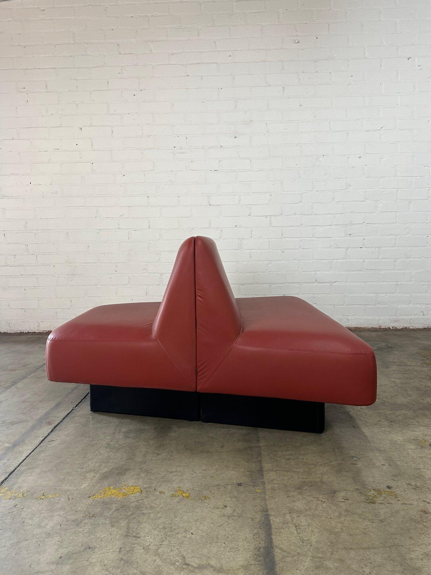 Custom Modular seating by Naughtone For Sale 13