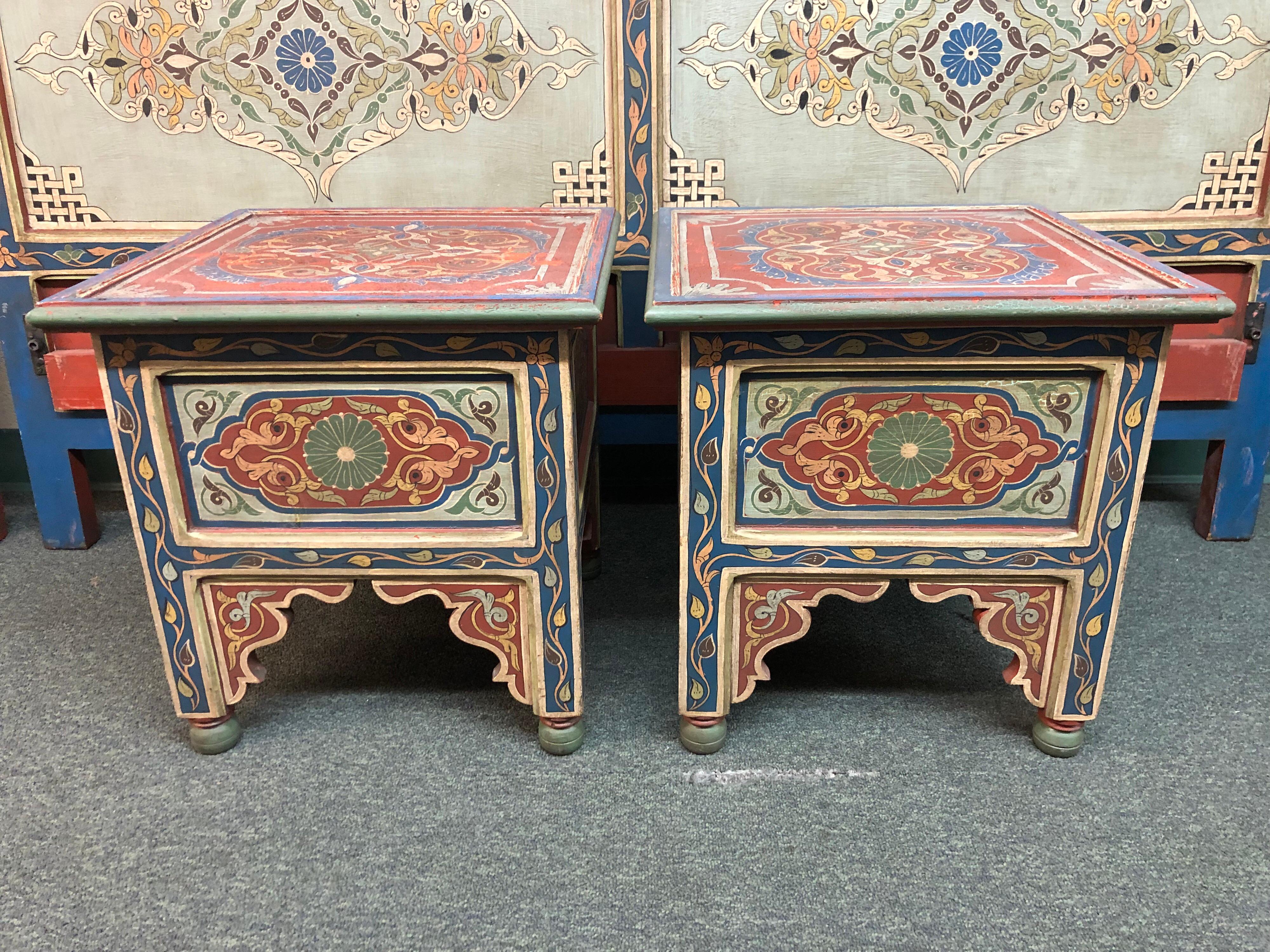 Custom Monumental Moroccan Queen Bed Frame and Nightstands For Sale 4