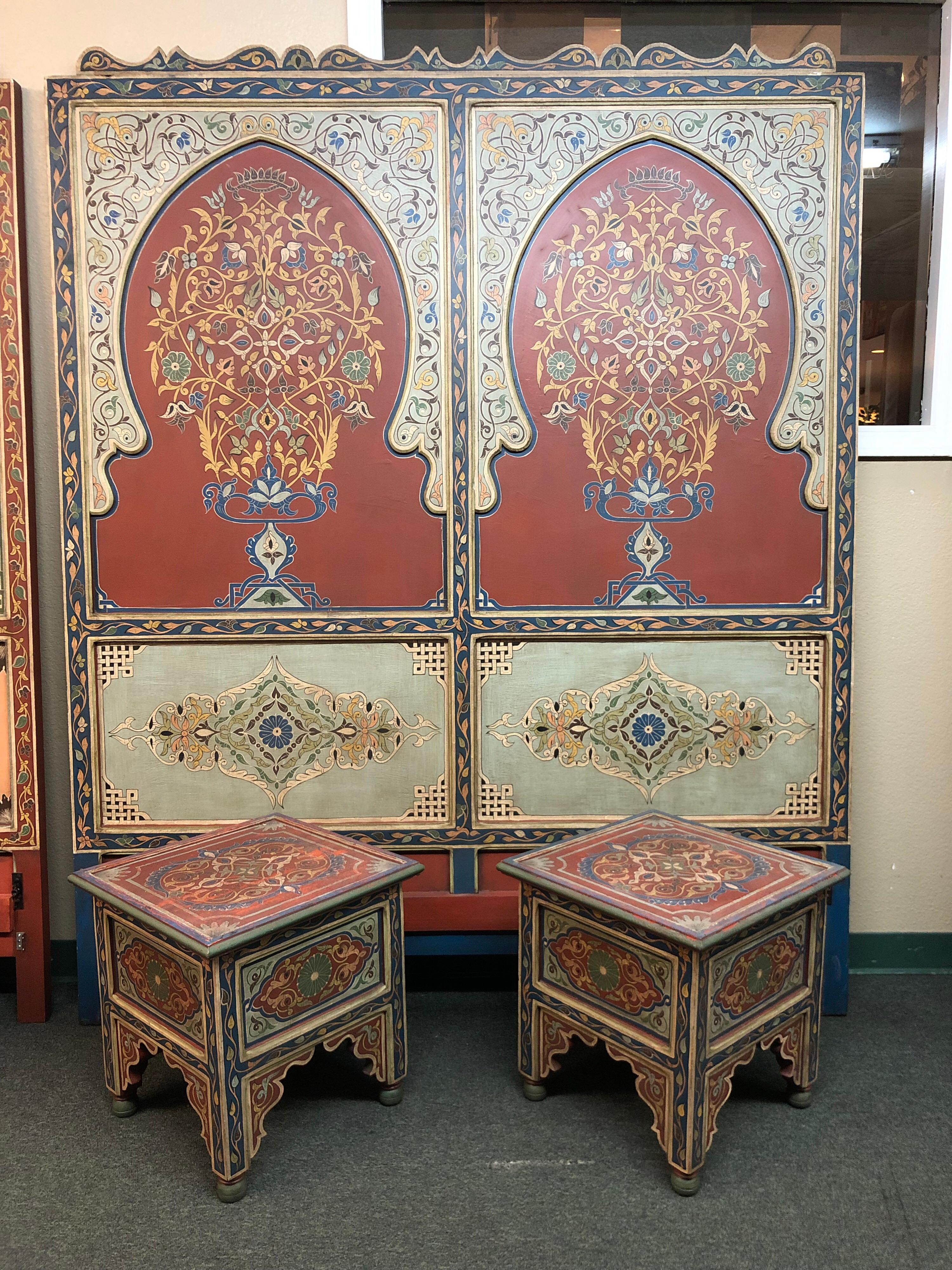Custom Monumental Moroccan Queen Bed Frame and Nightstands For Sale 5