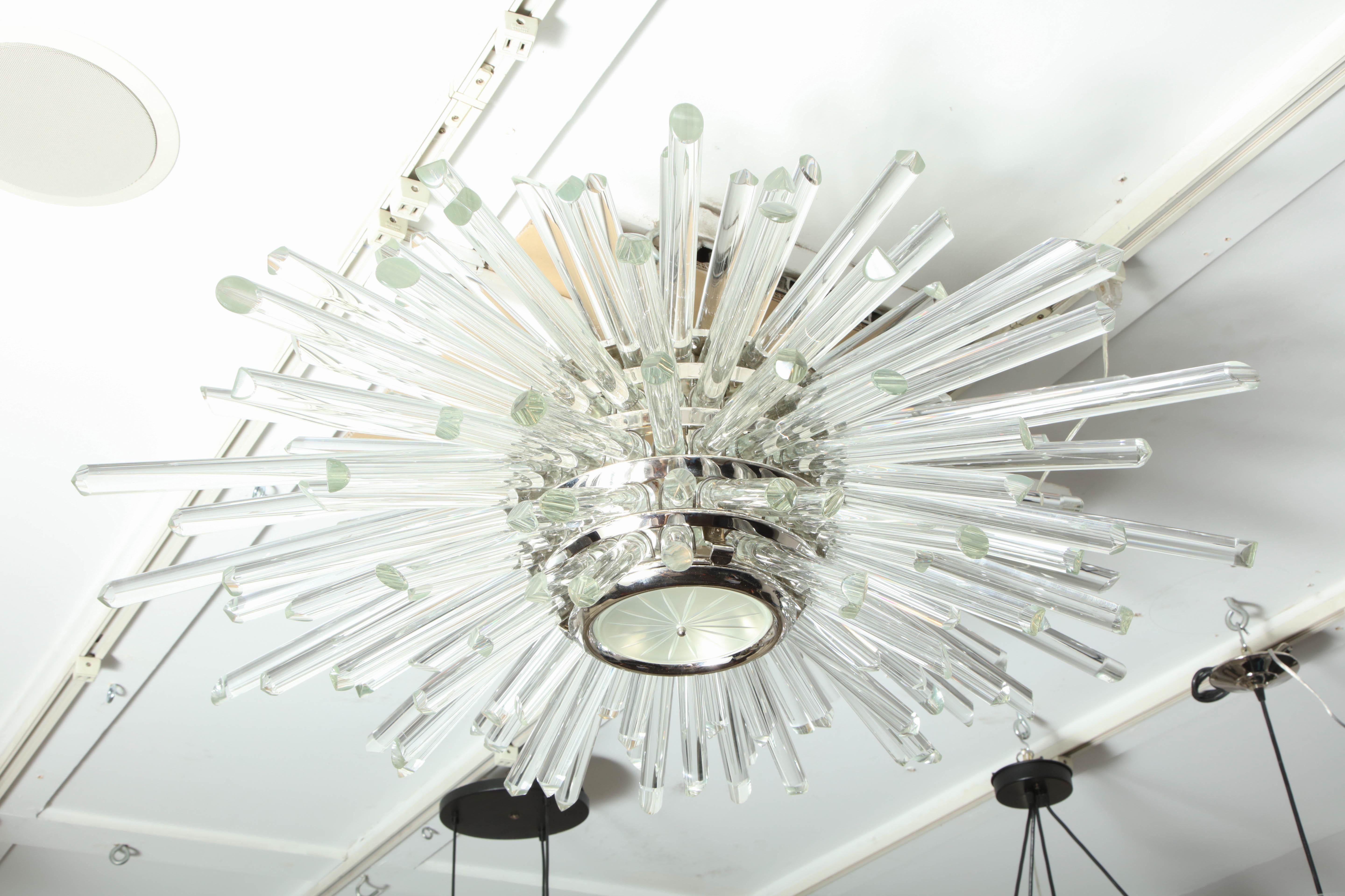 Mid-Century Modern Plafonnier en nickel et verre sur mesure à la manière de Brisk One en vente