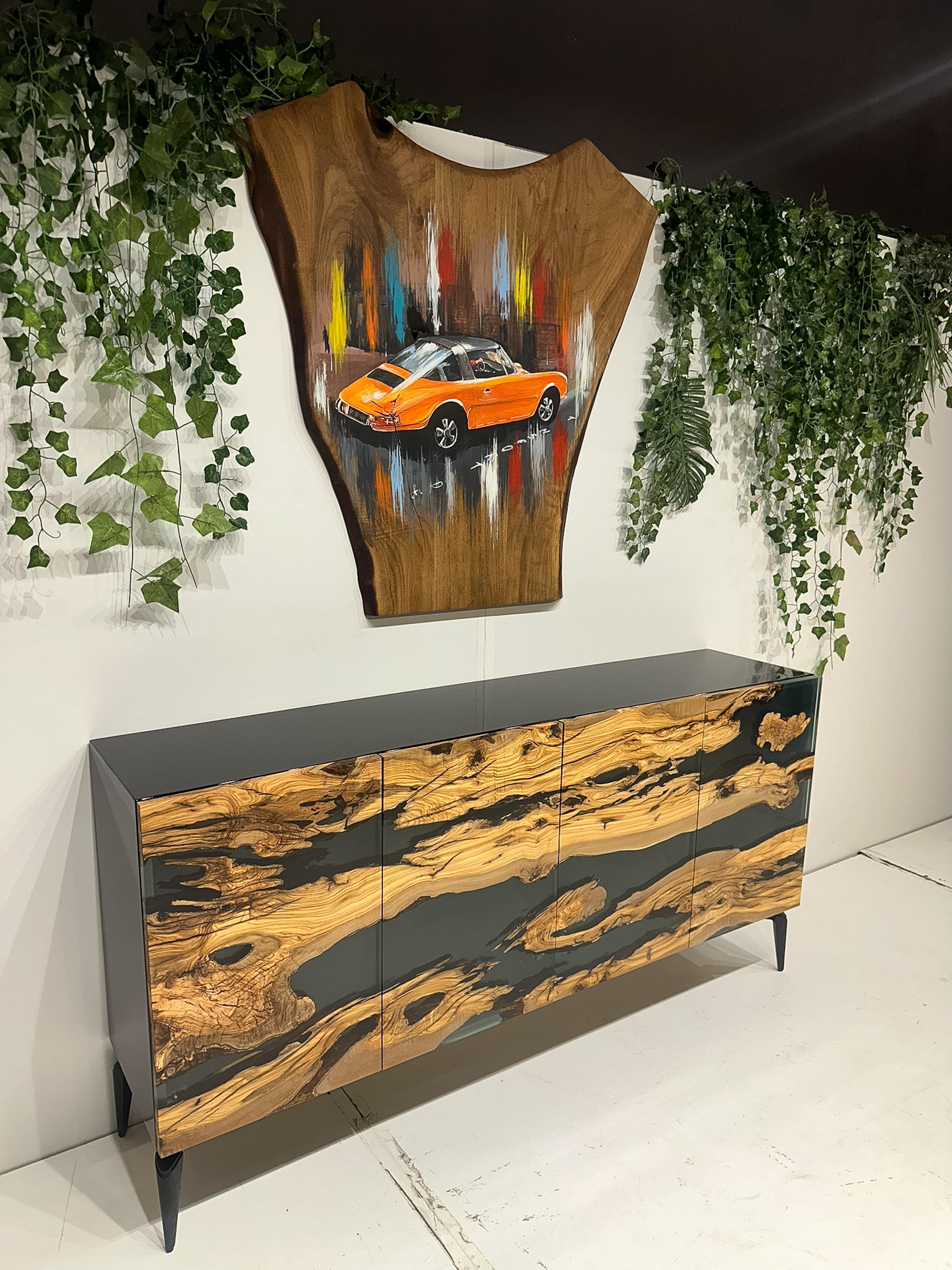 Aparador de madera de olivo - Aparador de resina con madera natural Pintado a mano en venta
