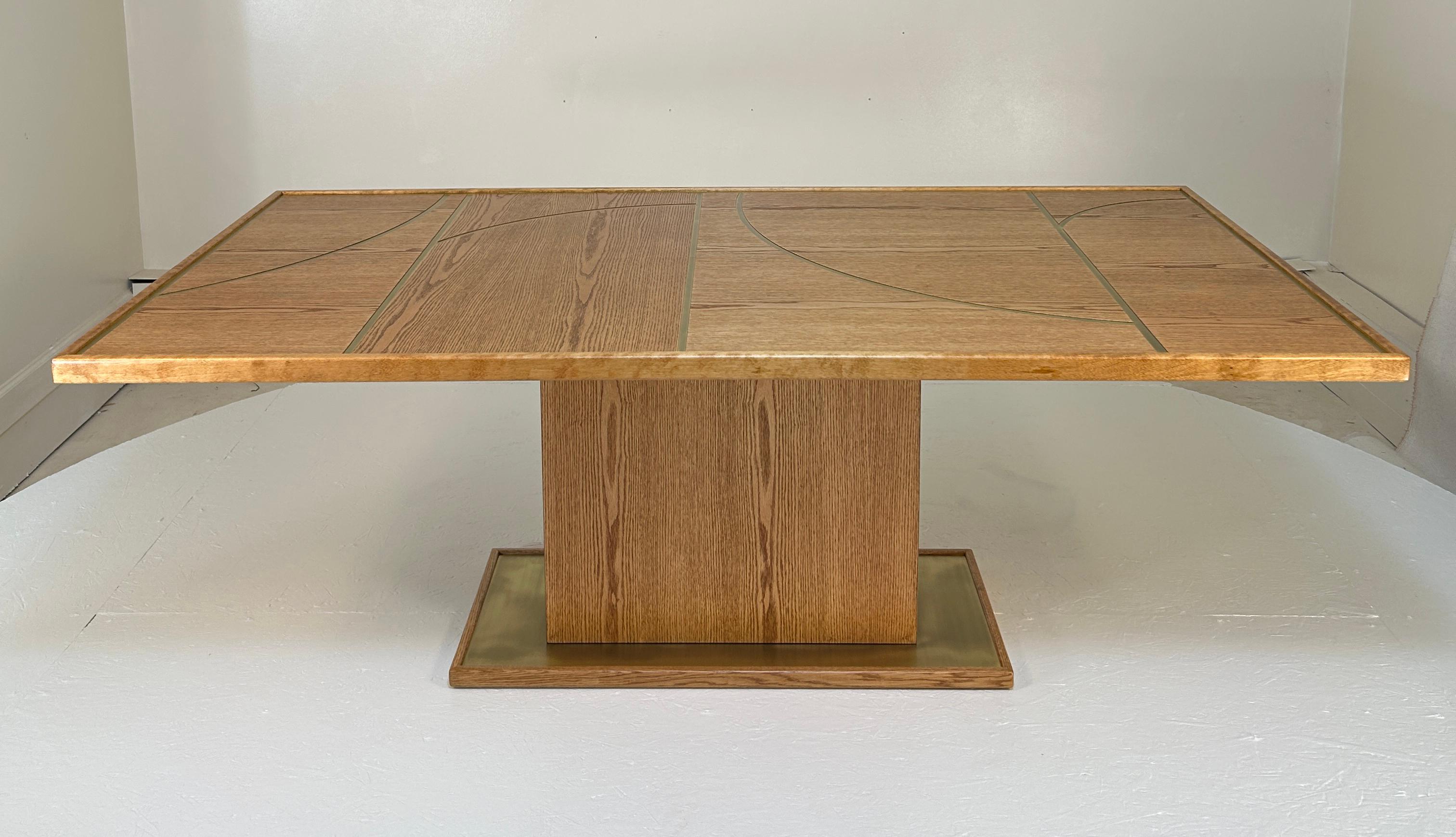 Mesa única de roble y latón hecha a medida Moderno en venta