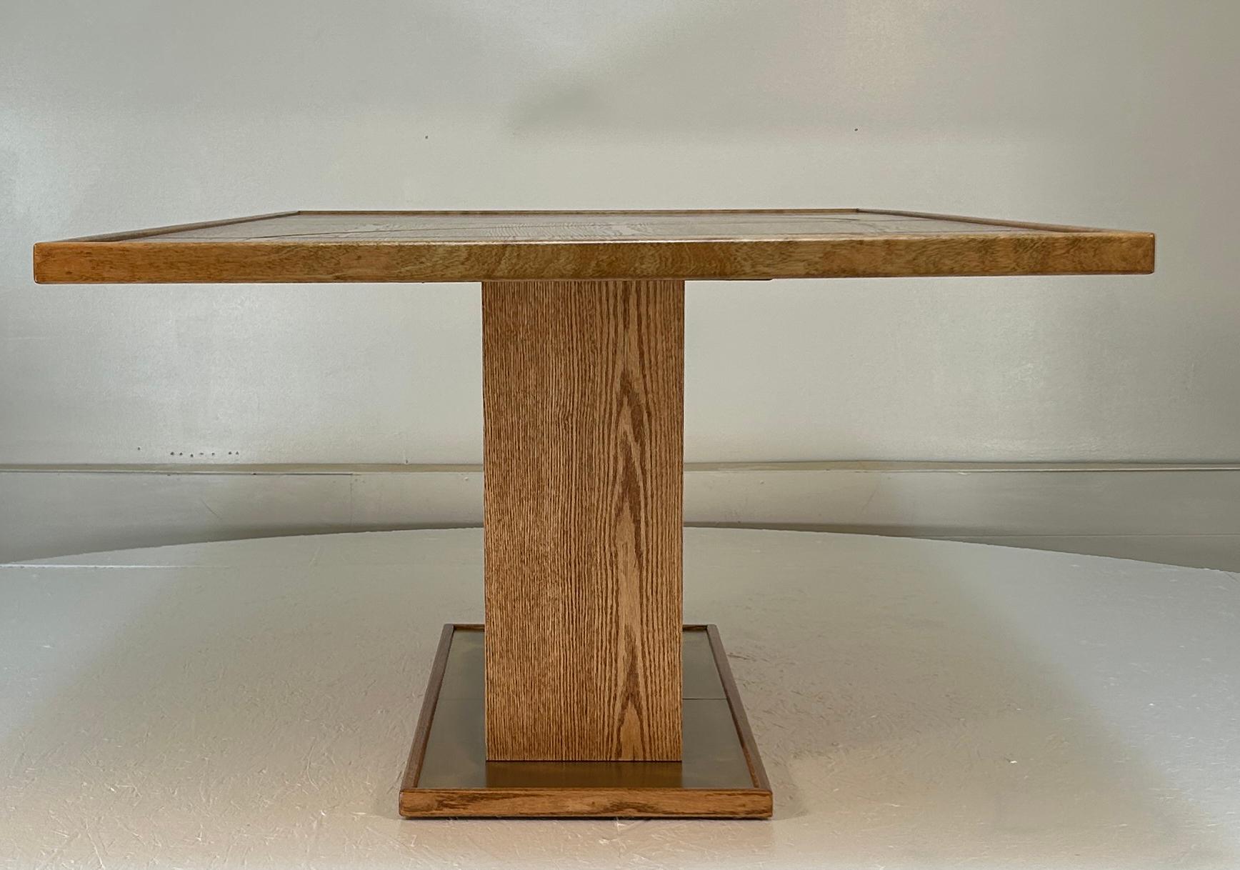 Mesa única de roble y latón hecha a medida Estadounidense en venta
