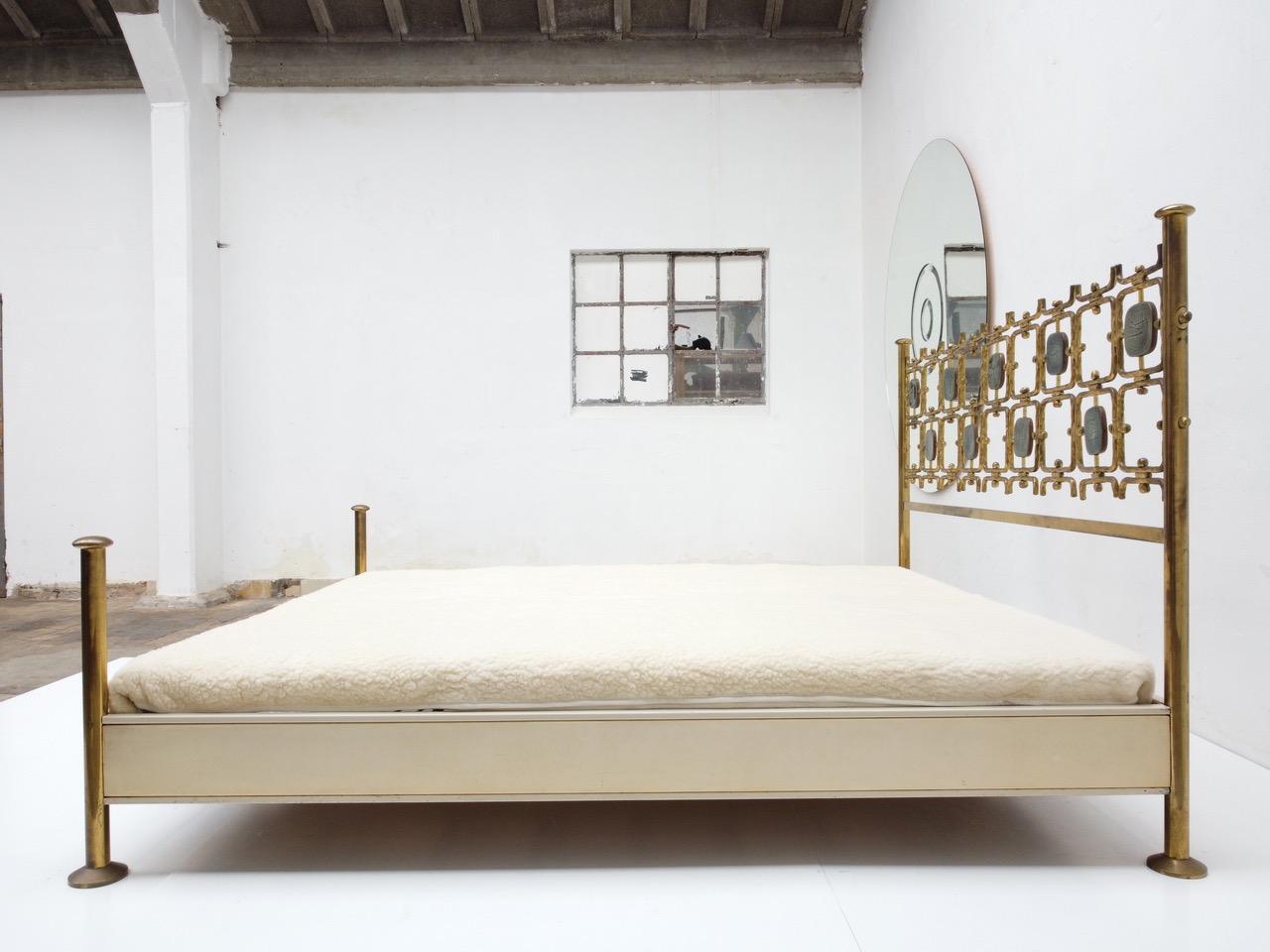 Mid-Century Modern Custom Order Osvaldo Borsani Bed with nine Enameled Sculptures, 1959 with COA