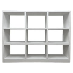 Libreria a giorno dipinta su misura