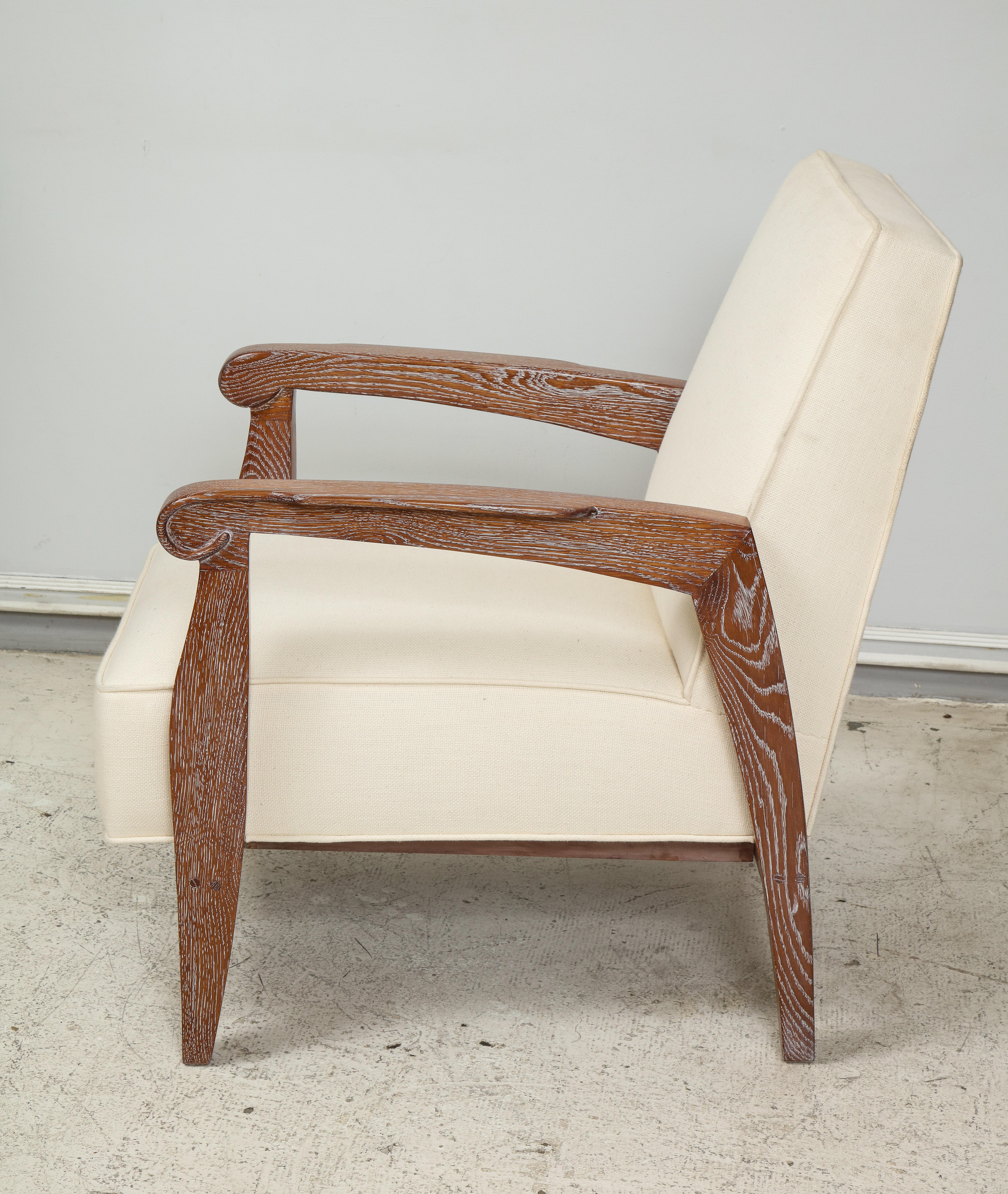 Custom Pair of Cerused Oak Lounge Chairs In New Condition For Sale In New York, NY