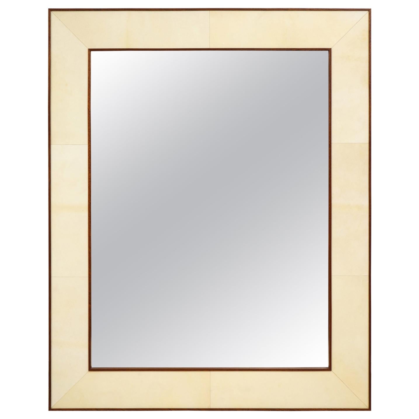 Miroir en parchemin sur mesure avec cadre en acajou en vente