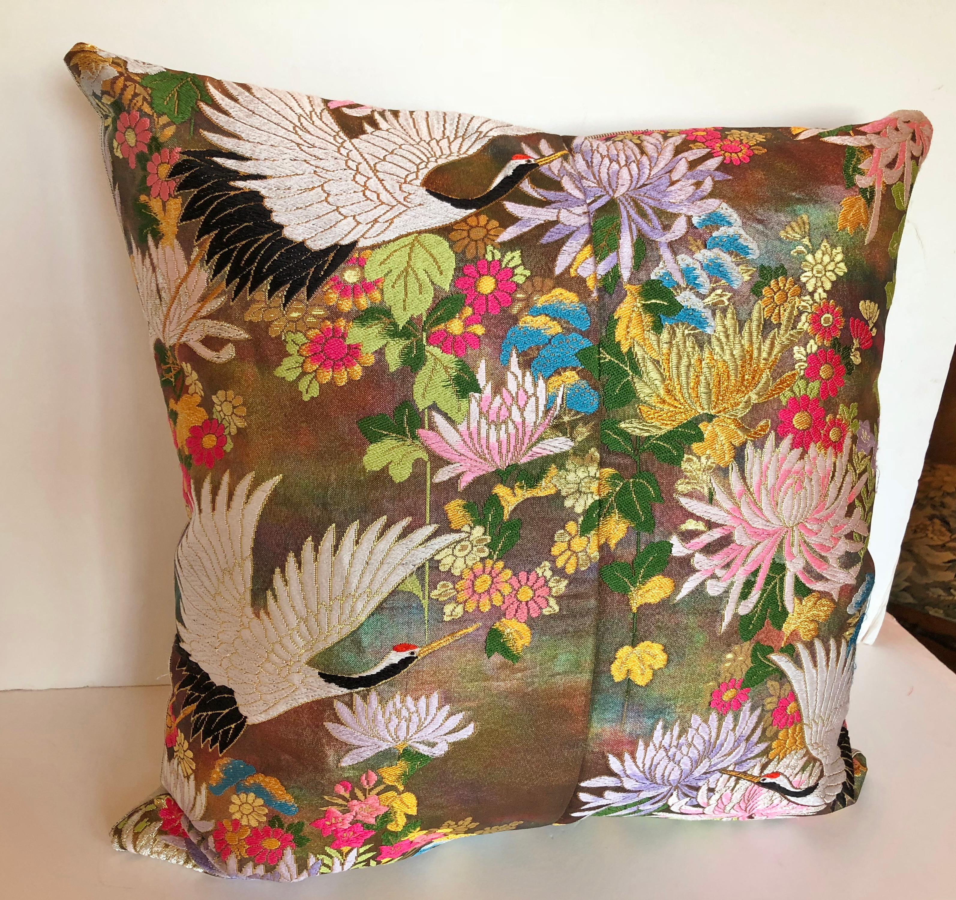 Custom Pillows by Maison Suzanne Cut from a Vintage Silk Japanese Wedding Kimono In Good Condition For Sale In Glen Ellyn, IL