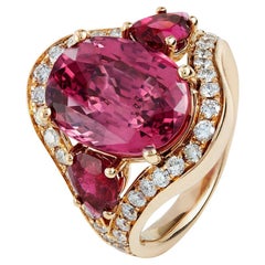 Maßgefertigter Ring aus 18 Karat Roségold mit rosa und rotem Turmalin und Diamant