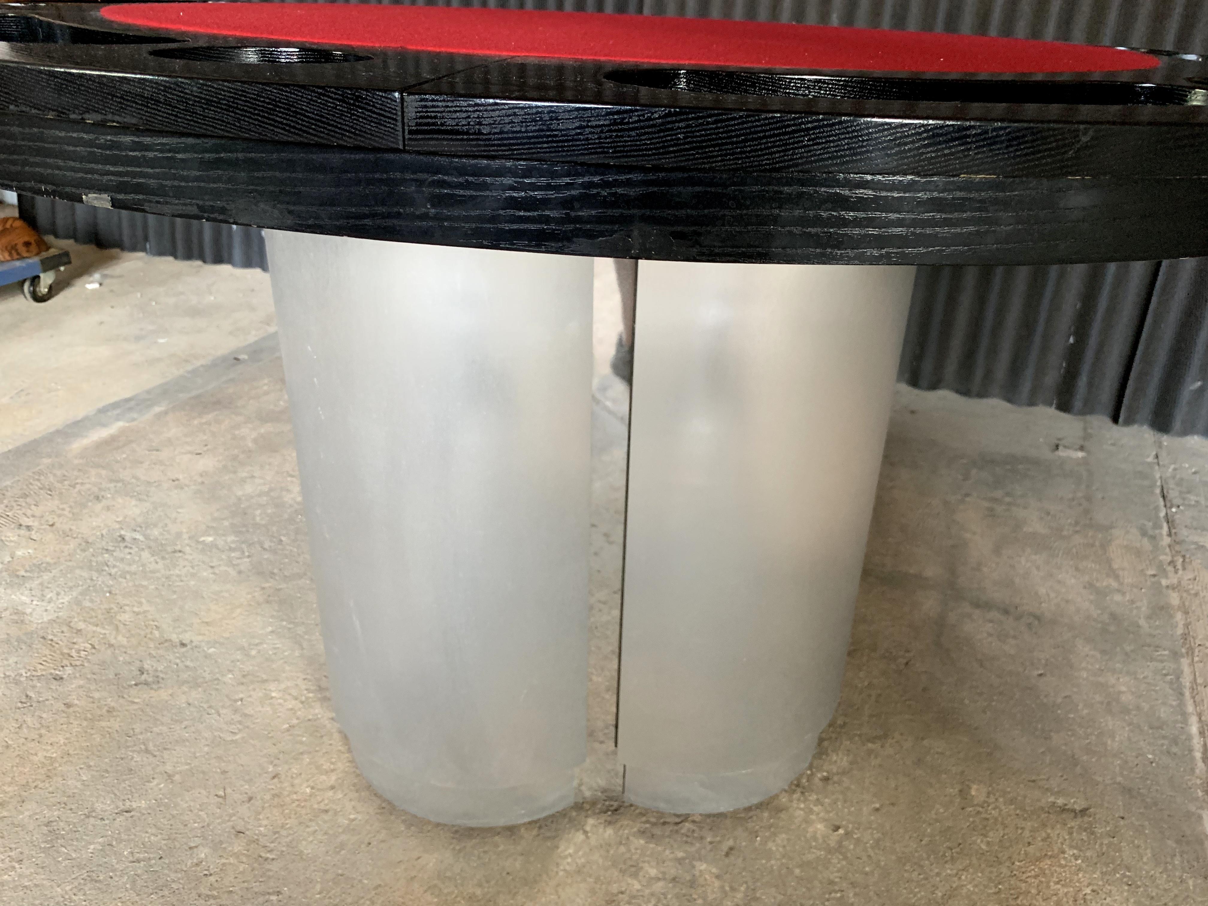 This poker, game table was custom built in 1988 to coordinate with a set of six design for Leisure swivel stools that I have in a separate Ad.
Table is in excellent condition and appears to be used very little.
Top bolts to the stainless steel and