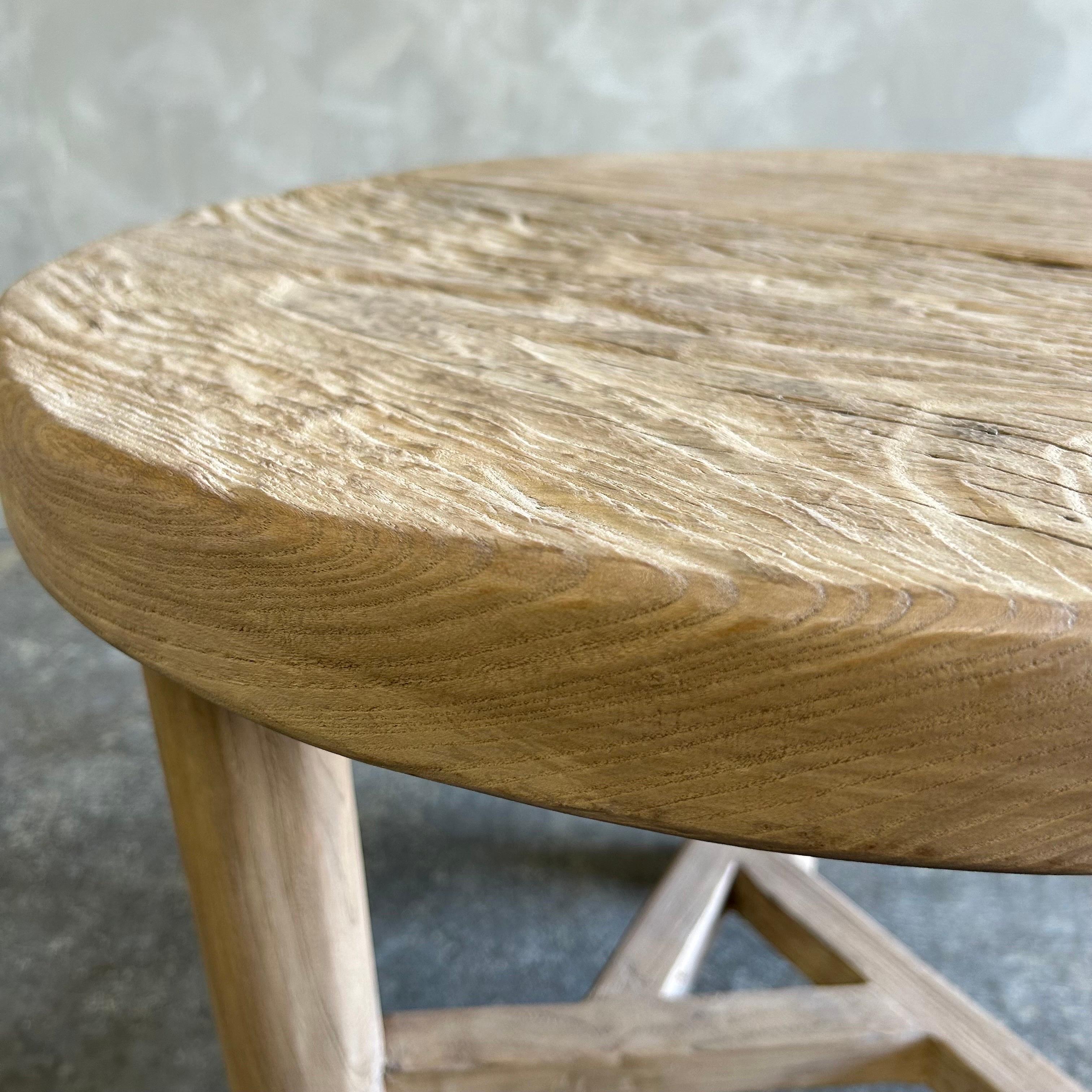 Custom Reclaimed Elm Wood Round Side Table with Round Legs For Sale 1