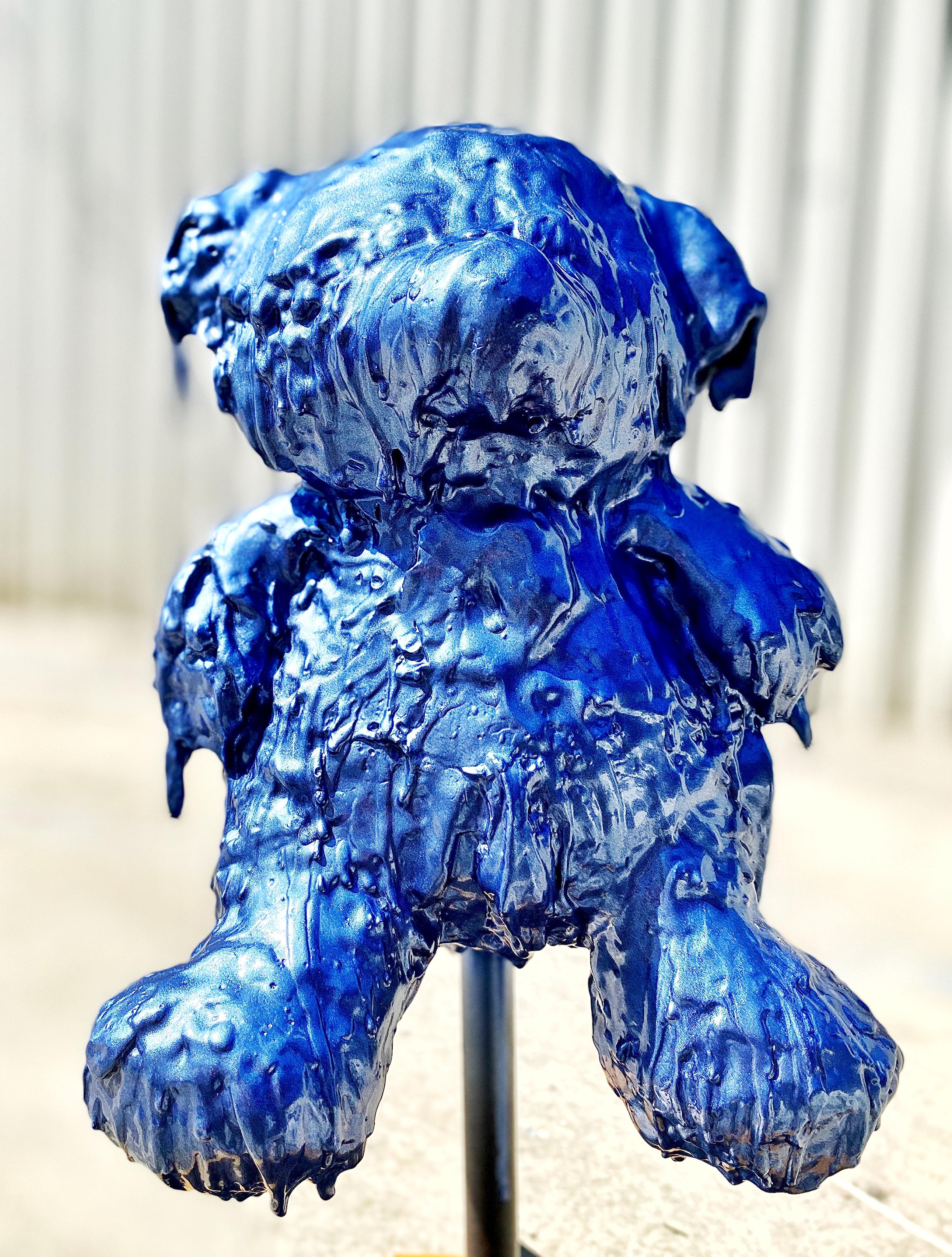 Maßgefertigter roter skulpturaler Teddybär aus Bronze von Mattia Biagi, 21. Jahrhundert im Angebot 1