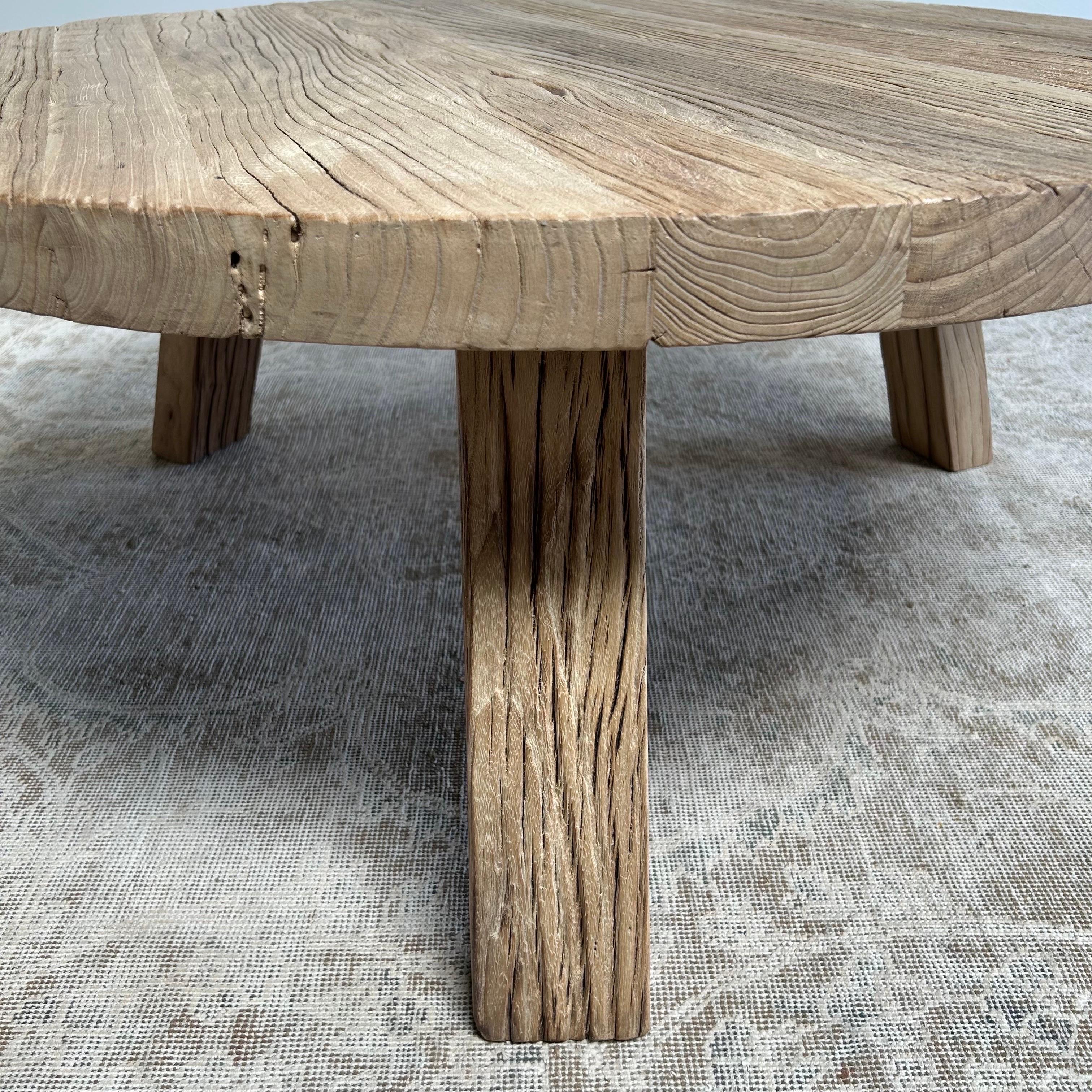 Custom Round Reclaimee Elm Coffee Table with Tri-Leg 3