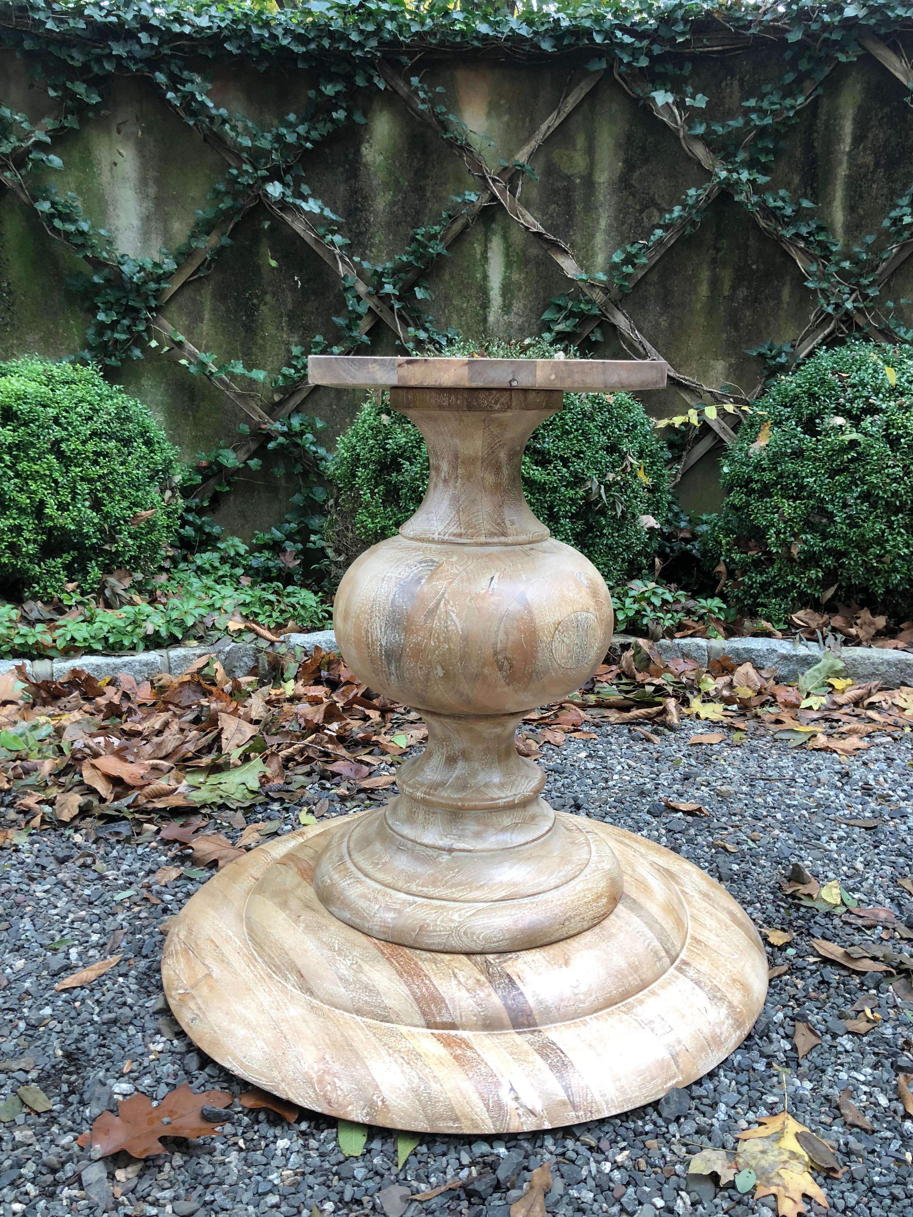 urn table base