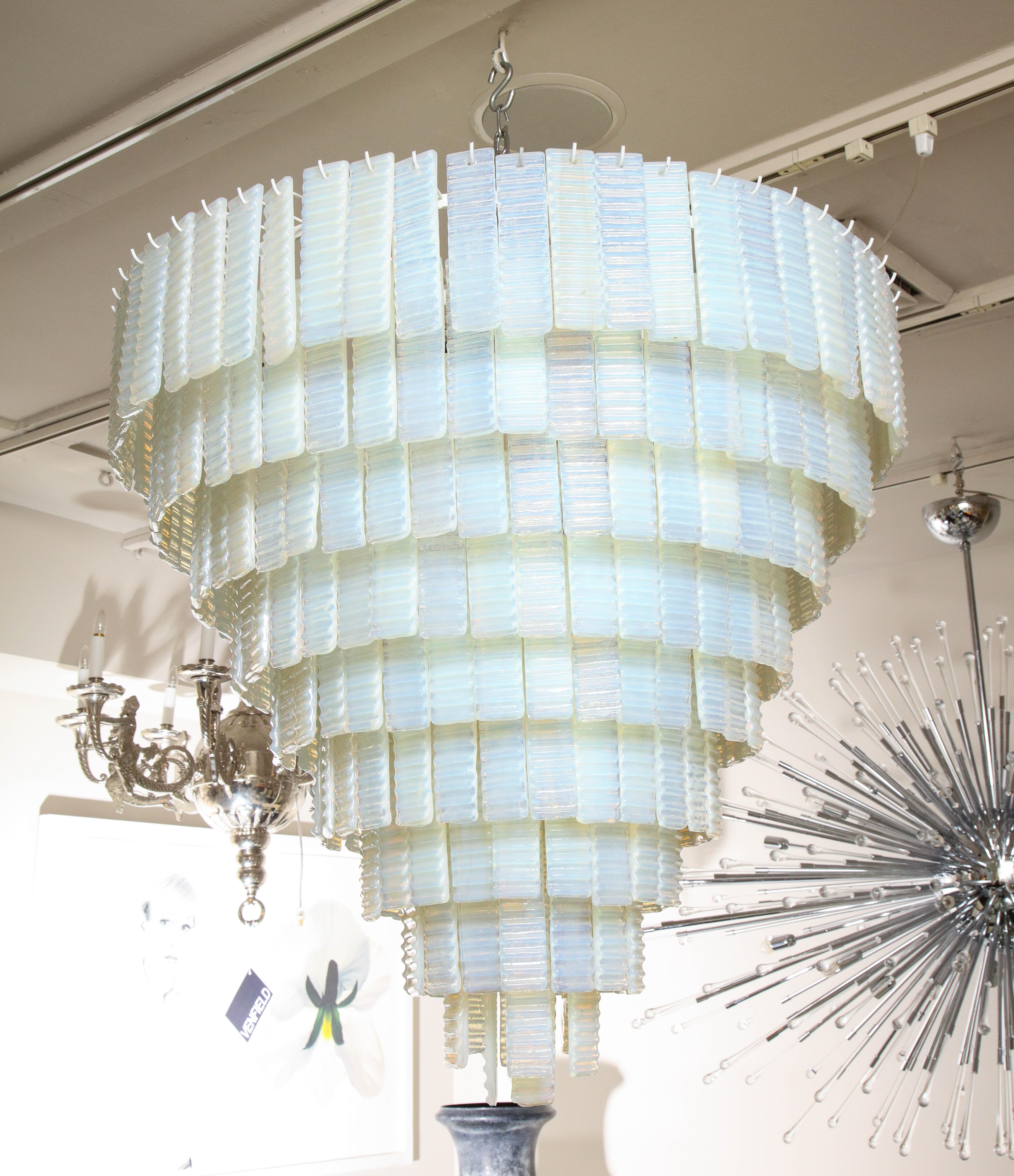 Modern 10 Tiered Corrugated Opalescent Murano Glass Chandelier in Round Shape For Sale