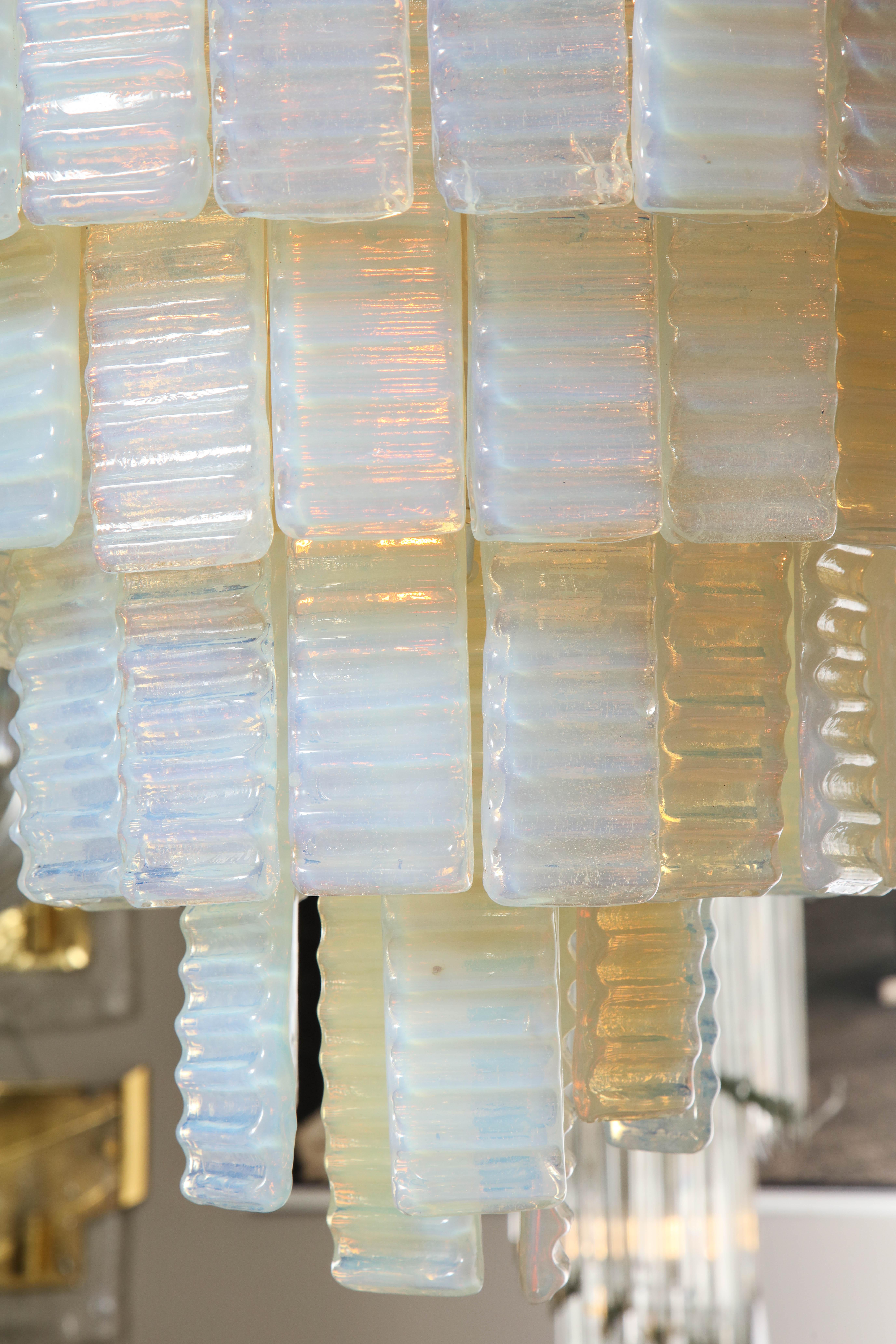 10 Tiered Corrugated Opalescent Murano Glass Chandelier in Round Shape For Sale 3