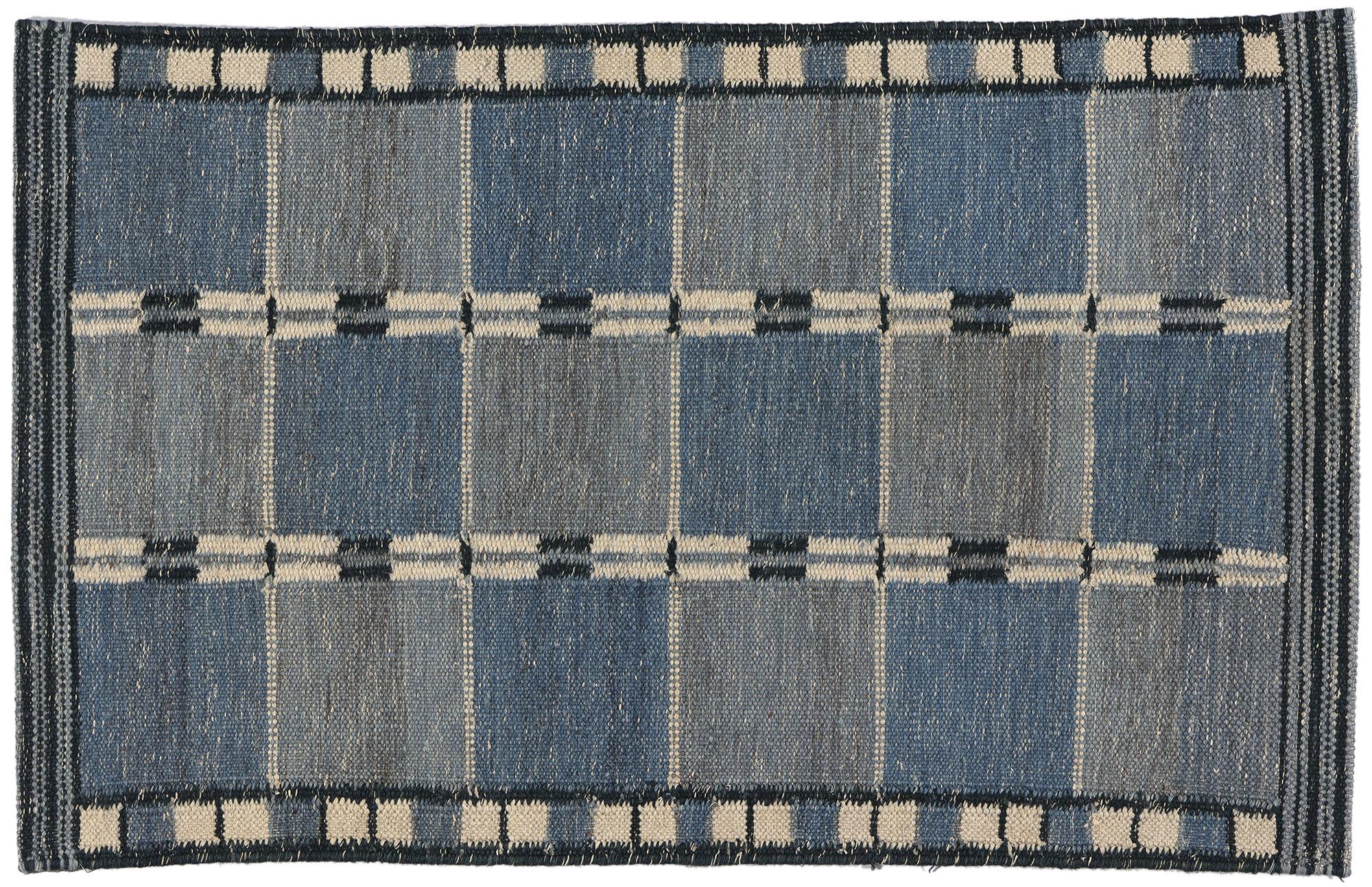 Maßgefertigter skandinavisch-moderner schwedisch inspirierter Kilim-Teppich, Blått Rutmönster im Angebot 3