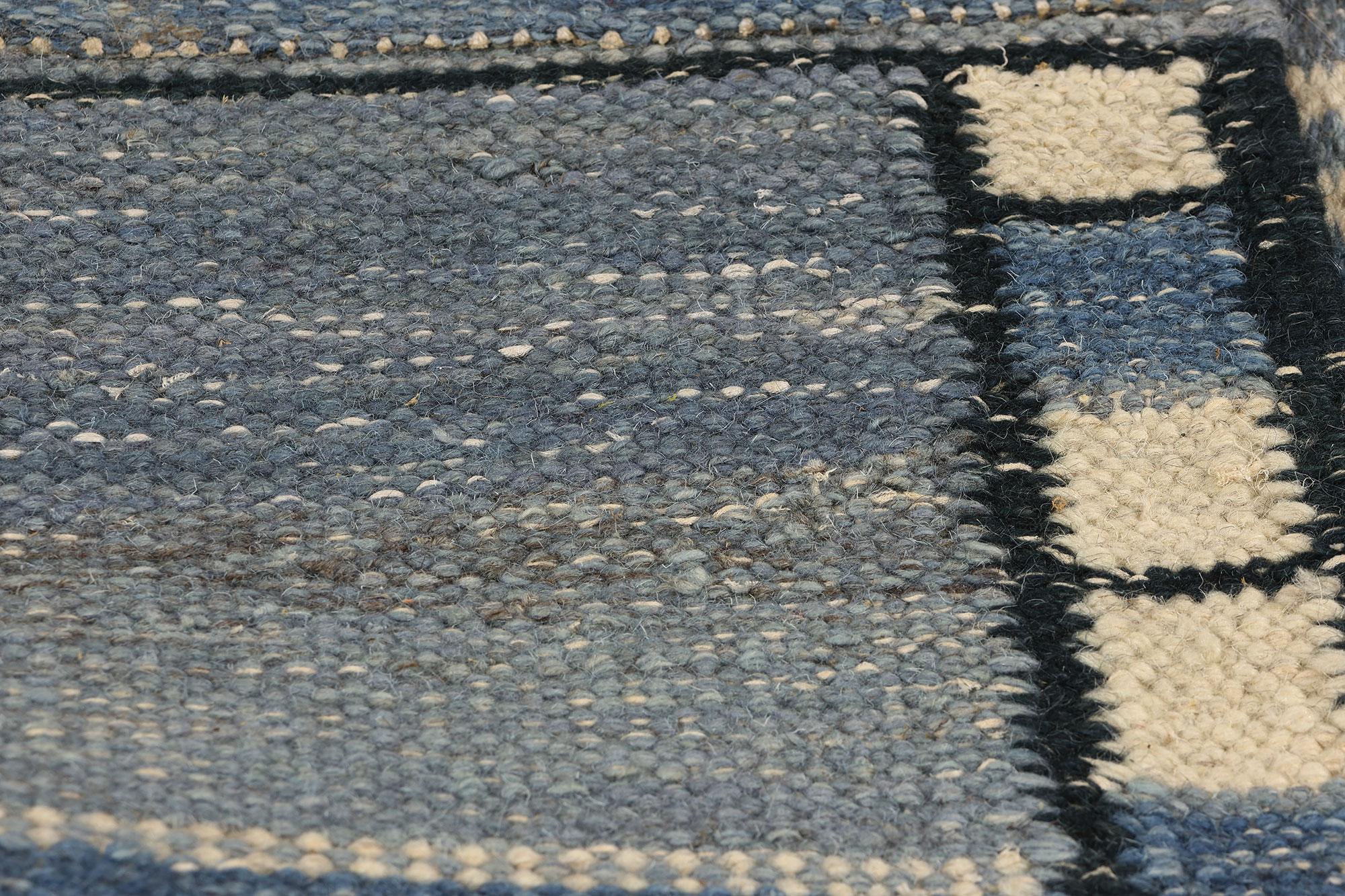 Wool Custom Scandinavian Modern Swedish Inspired Kilim Rug, Blått Rutmönster For Sale