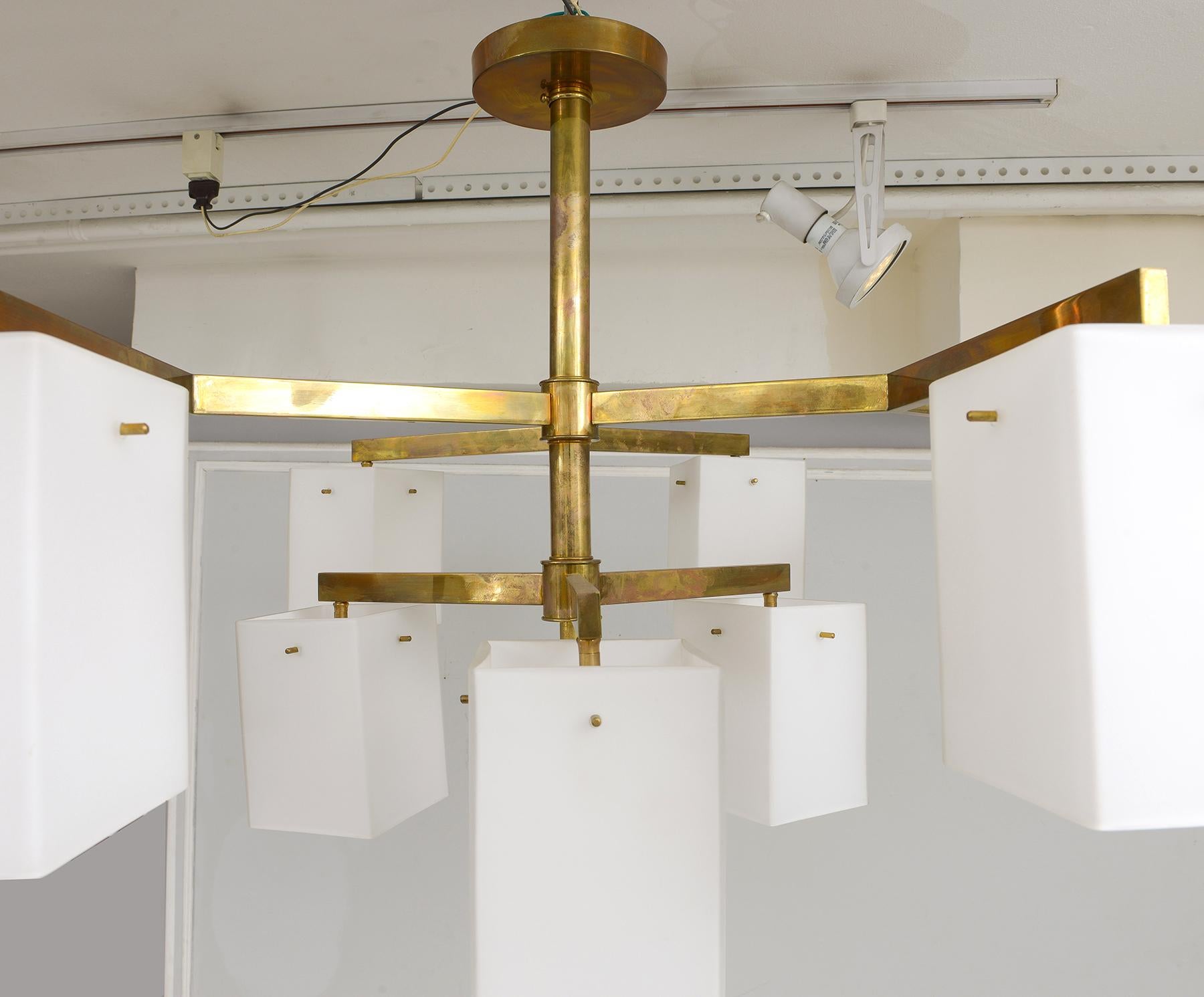 Custom Sculptural Jules Lighting Fixture In New Condition For Sale In New York, NY