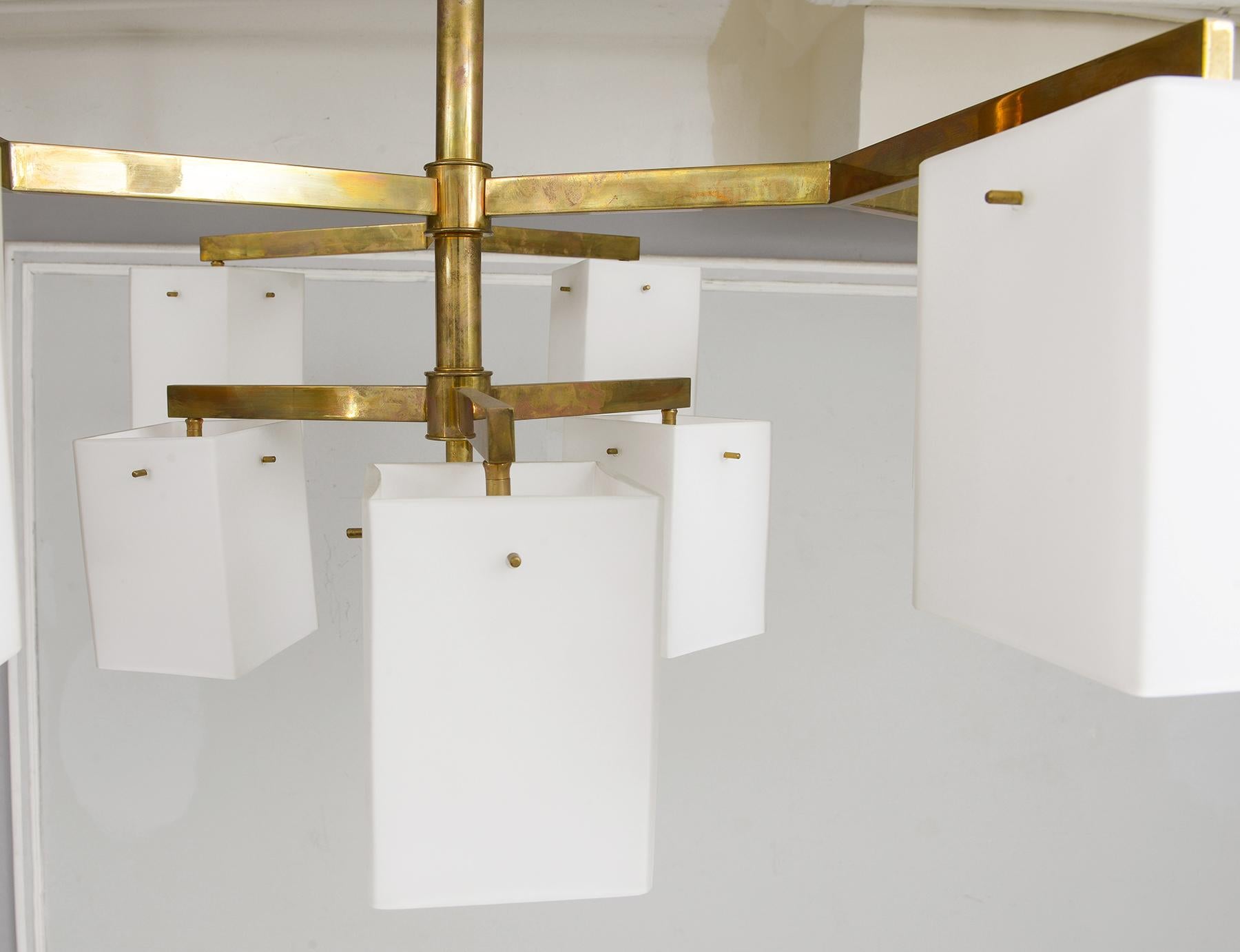 XXI secolo e contemporaneo Apparecchio di illuminazione scultoreo personalizzato Jules in vendita