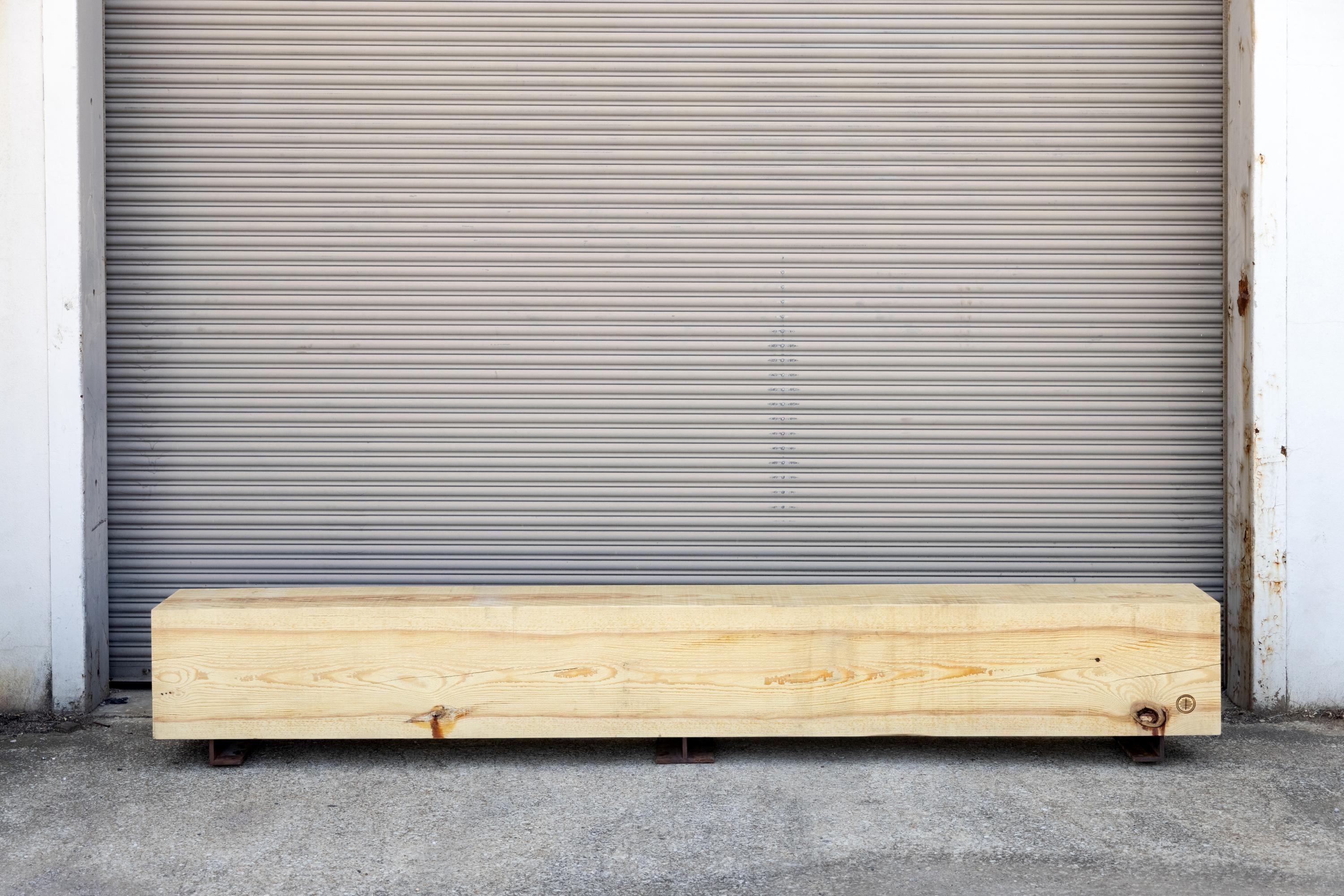 Patiné Banc en bois de pin Corten d'acier de 10'' de long Shou Sugi Ban en vente