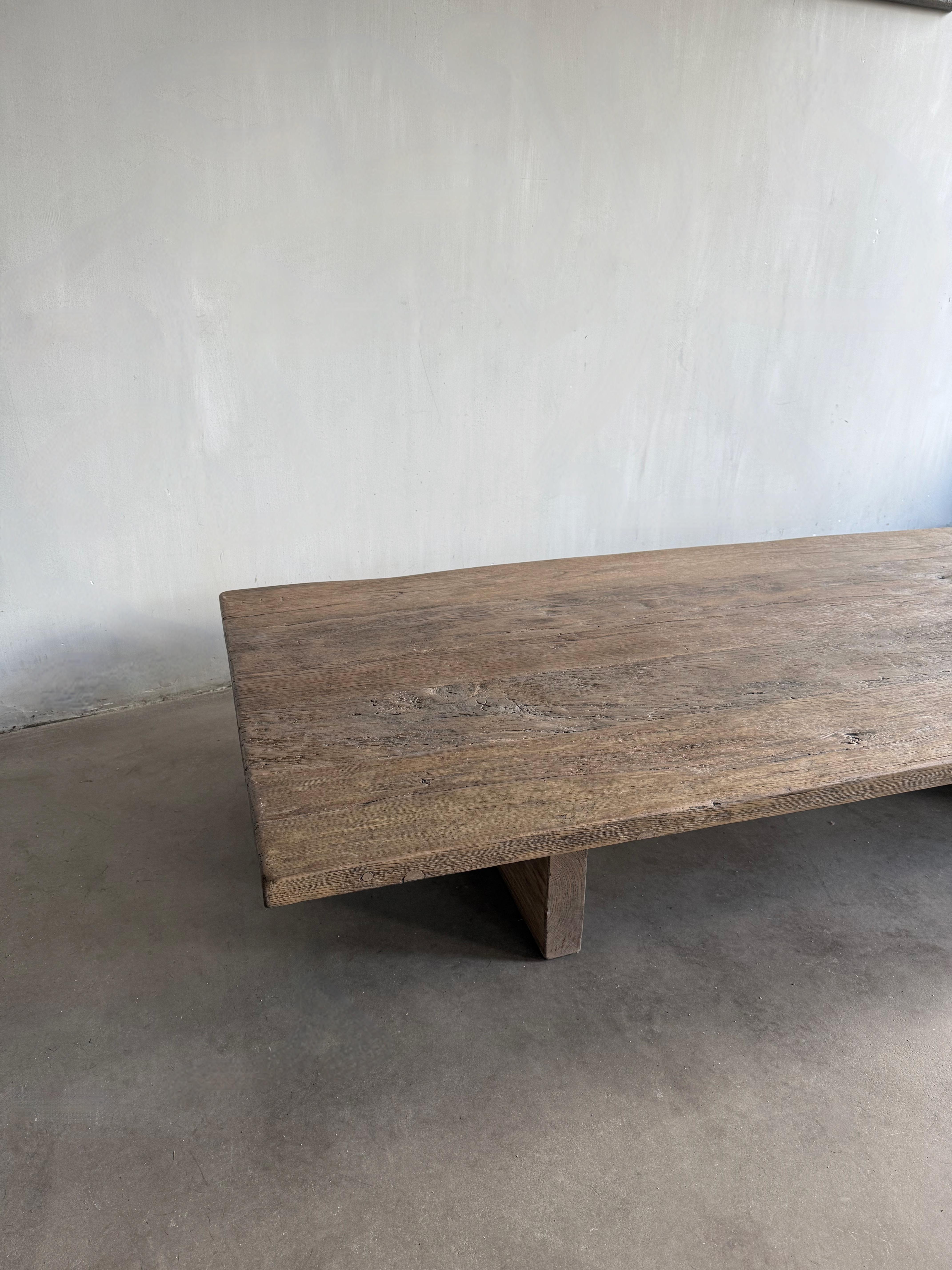 Custom Simplistic Coffee Table in 18th C Oak Wood For Sale 6