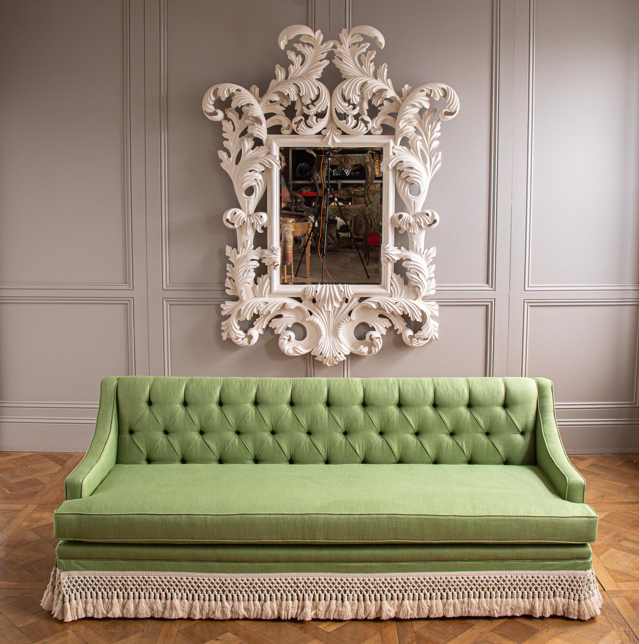 Bohémien Divano su misura e imbottito Hand Made di La Maison London in vendita