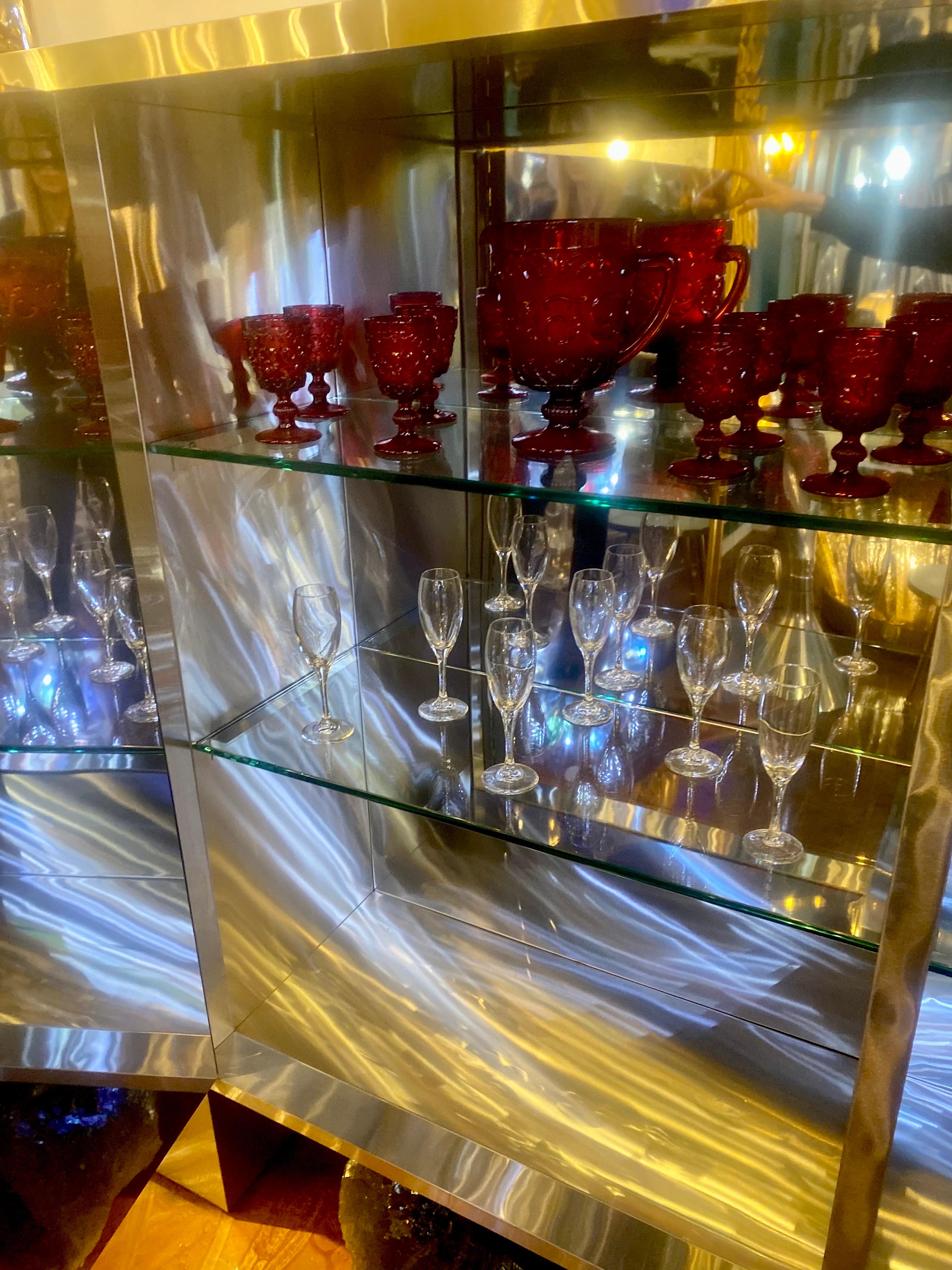 Barra o Armario Seco de Acero Inoxidable, Python y Vidrio Art Decó a Medida en venta 6