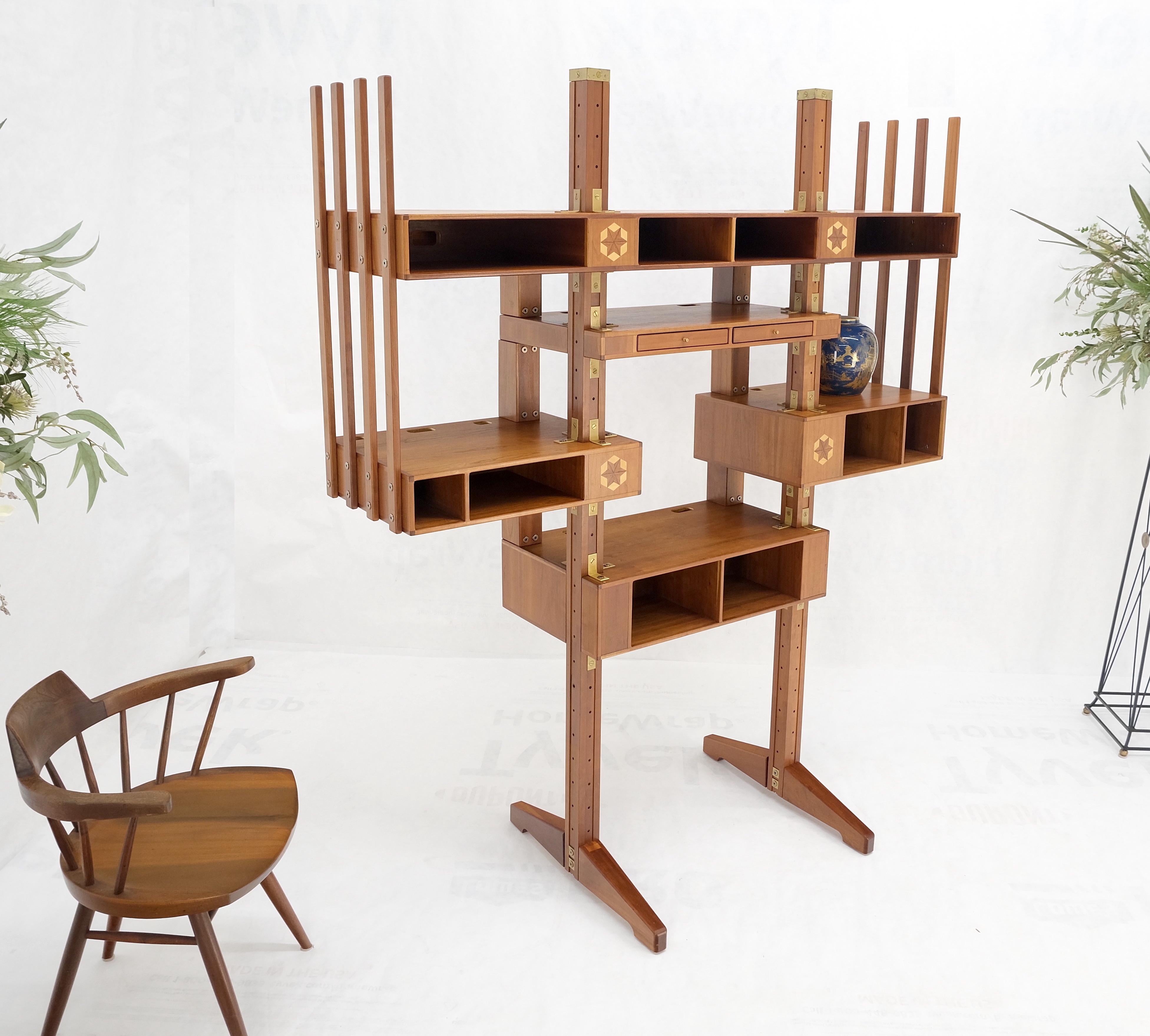 Custom Stereo Equipment Etagere Shelf W/ Sophisticated Concealed Chaise Way Mint For Sale 5