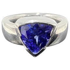 Custom Sterling Silver Tanzanite Ring – 2.71 Carat Triangular Cut