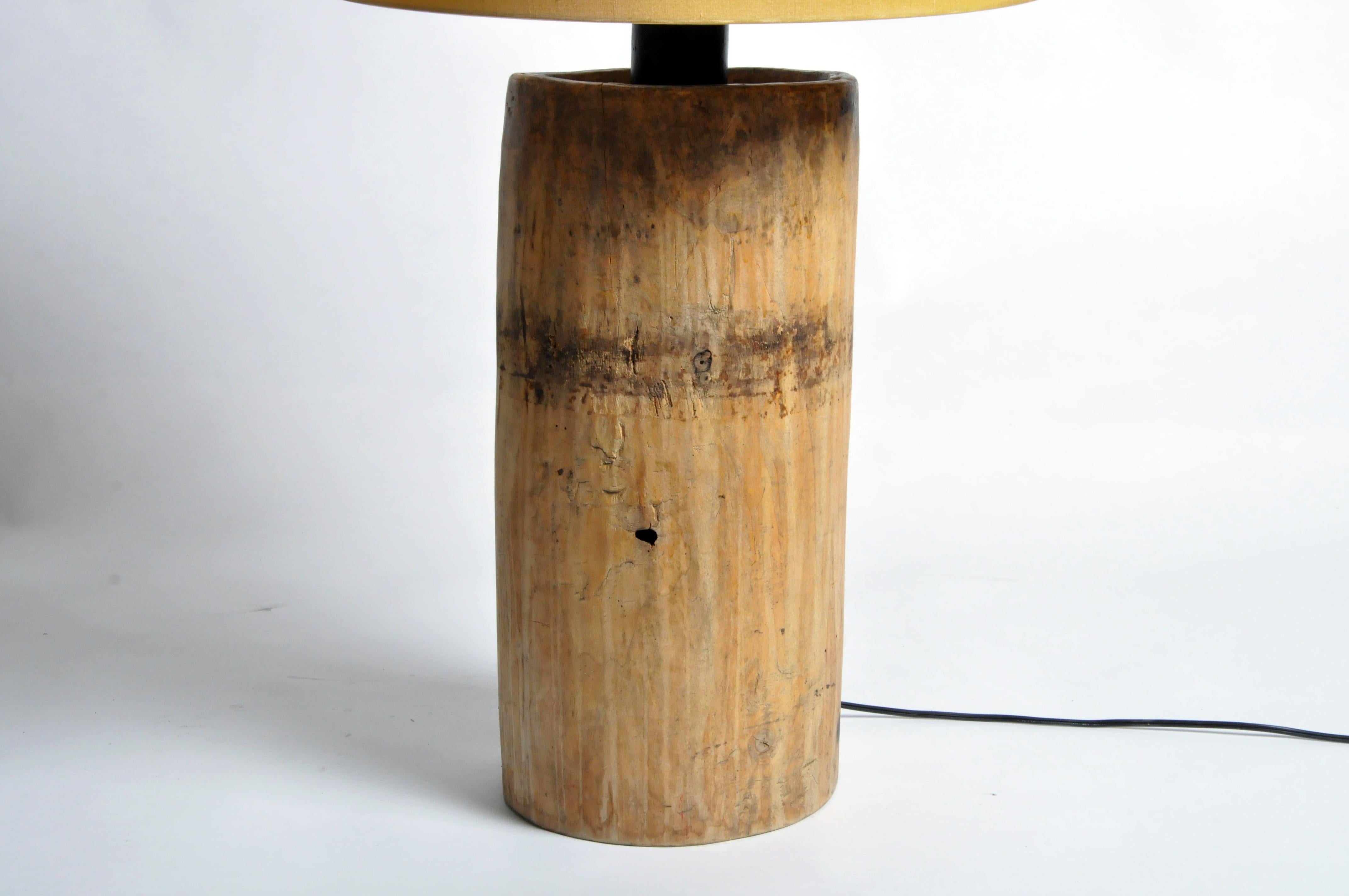 Custom Table Lamp Made from Reclaimed Wood In Good Condition In Chicago, IL