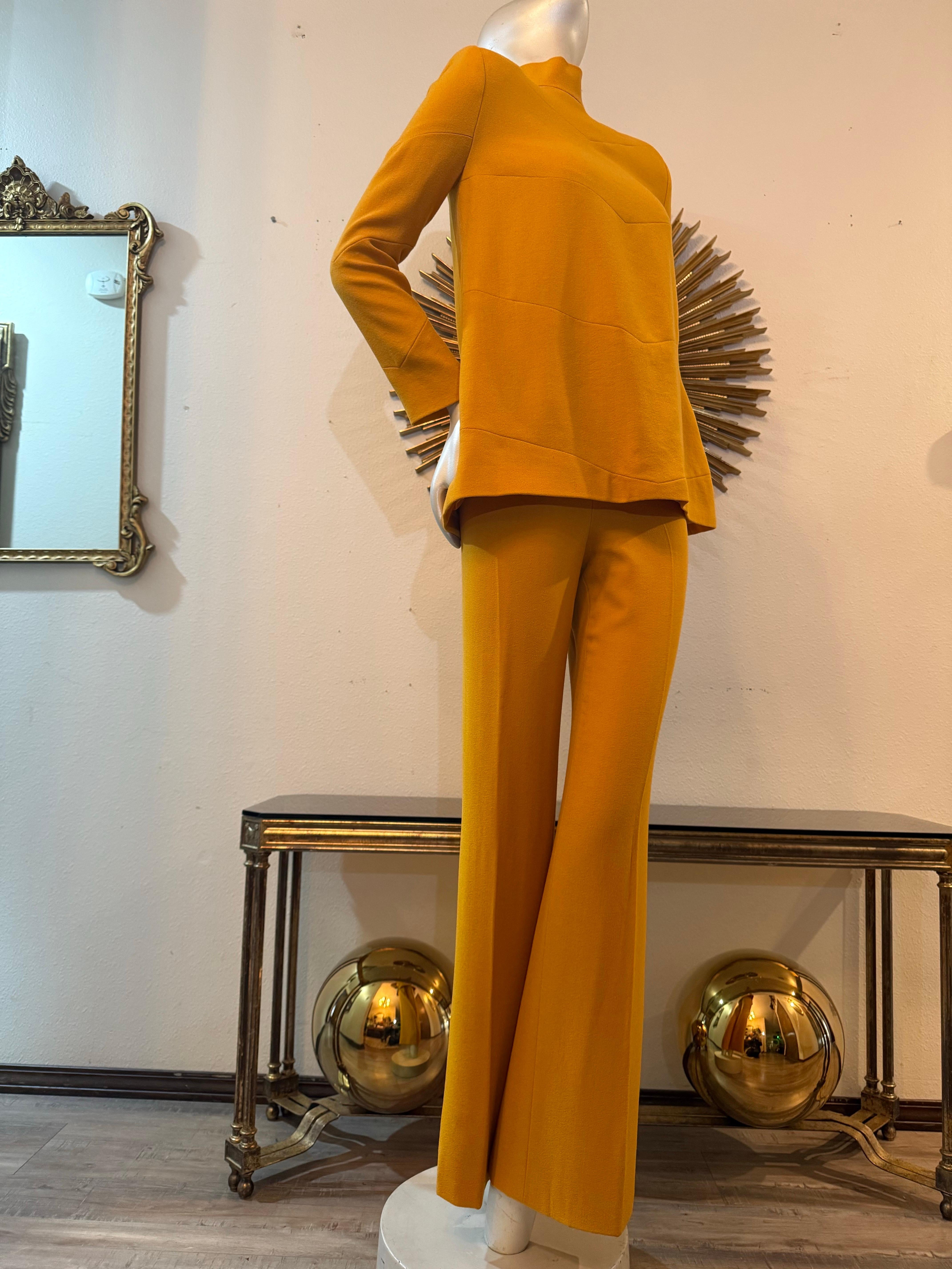 Women's Custom-Tailored Marigold Lightweight Spring/Summer Wool Crepe Pant Suit For Sale