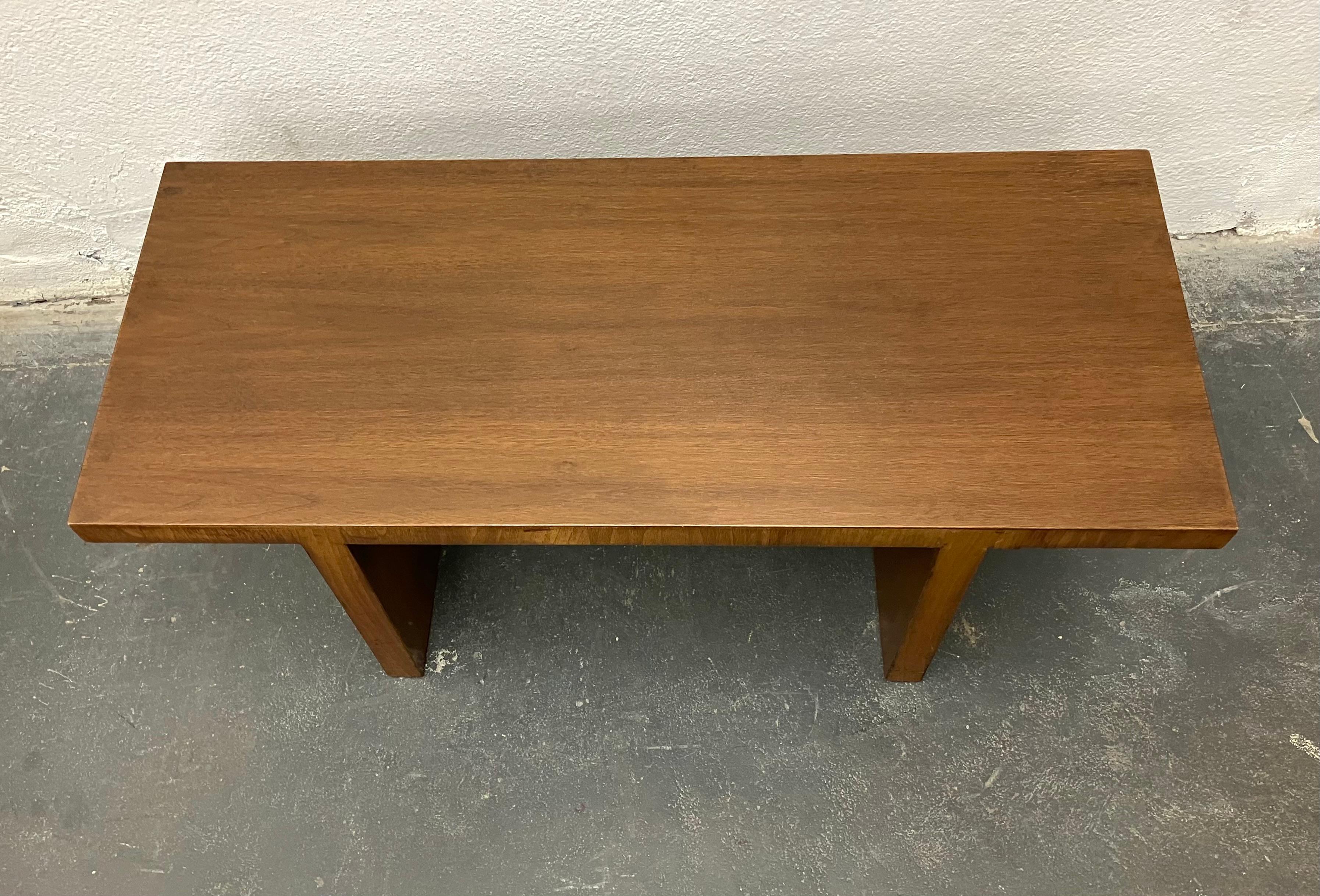 Mid-20th Century Custom T.H. Robsjohn-Gibbings Walnut Cocktail Table