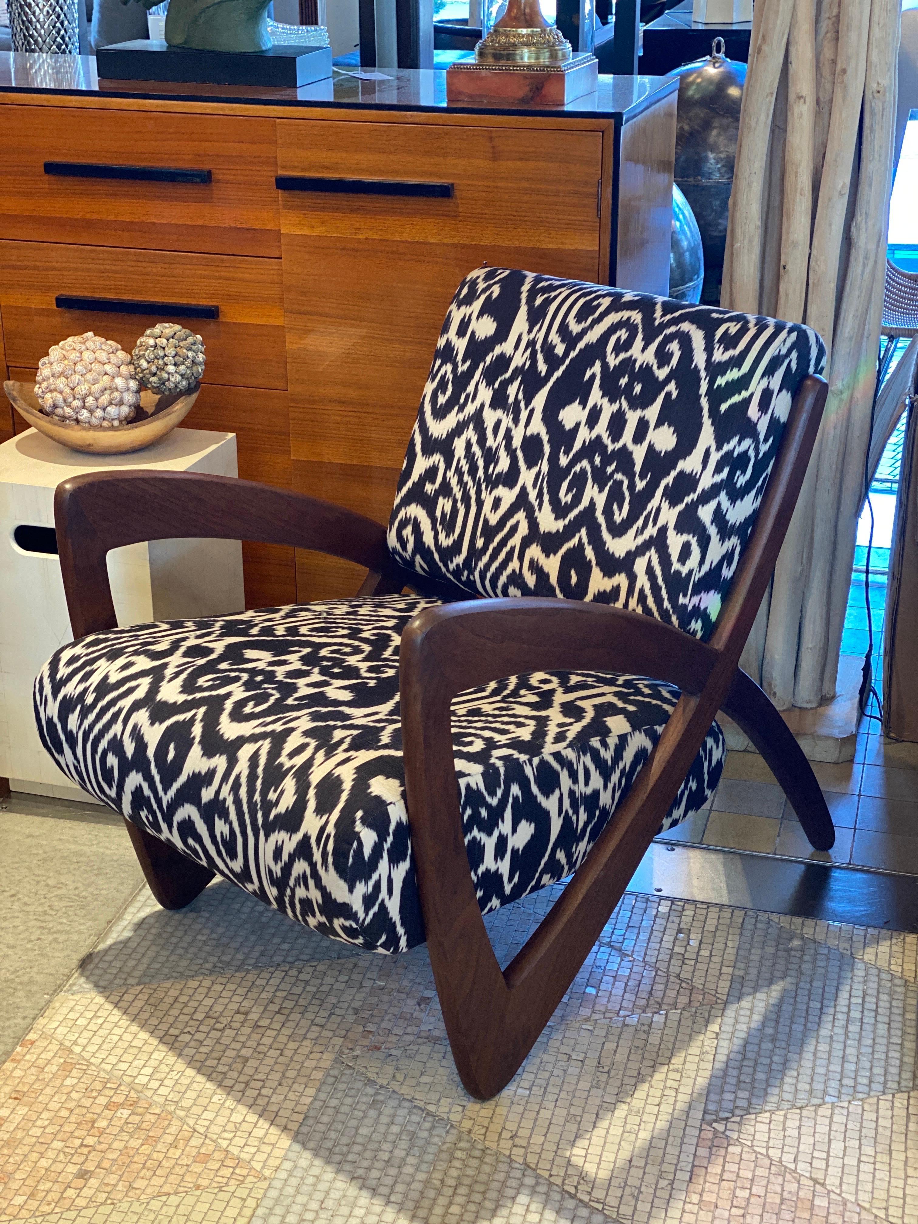 Custom Thomas Hayes studio, the infinity chair with outdoor fabric.