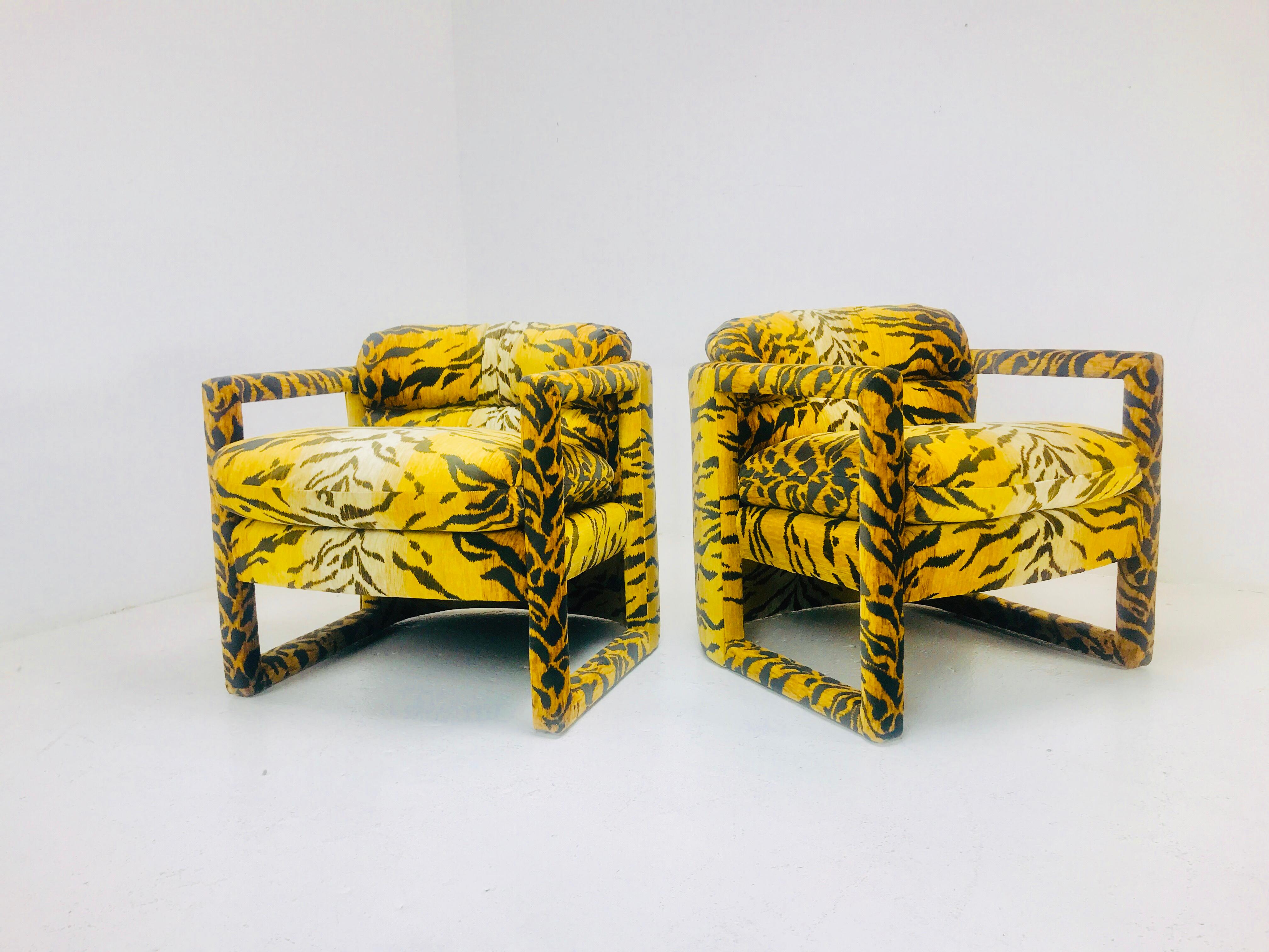 Pair of Custom Tiger Print Chairs in the Style of Milo Baughman In New Condition For Sale In Dallas, TX