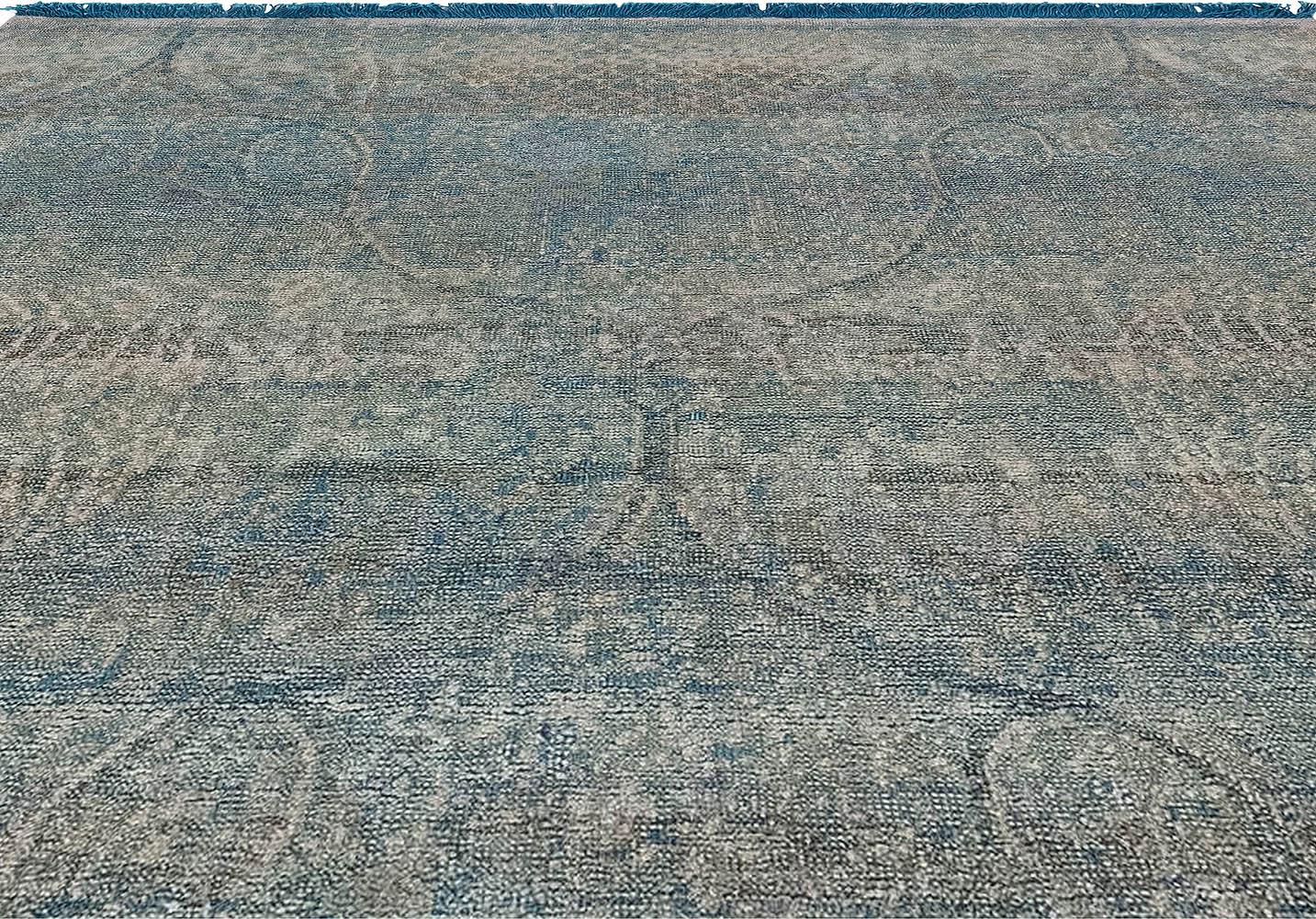 Maßgefertigter traditioneller handgeknüpfter Teppich aus Seide und Wolle von Doris Leslie Blau (Indisch) im Angebot