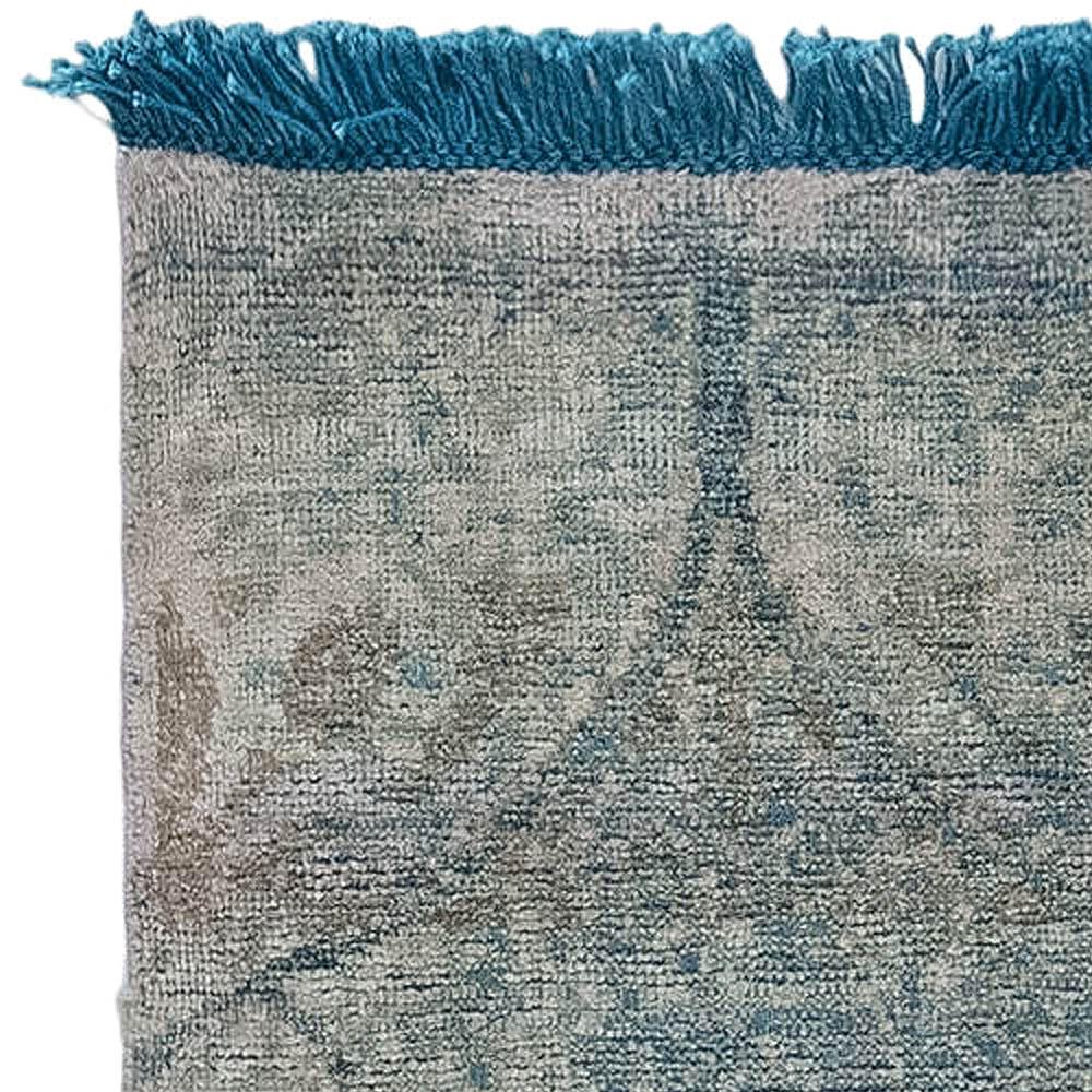 Maßgefertigter traditioneller handgeknüpfter Teppich aus Seide und Wolle von Doris Leslie Blau im Zustand „Neu“ im Angebot in New York, NY