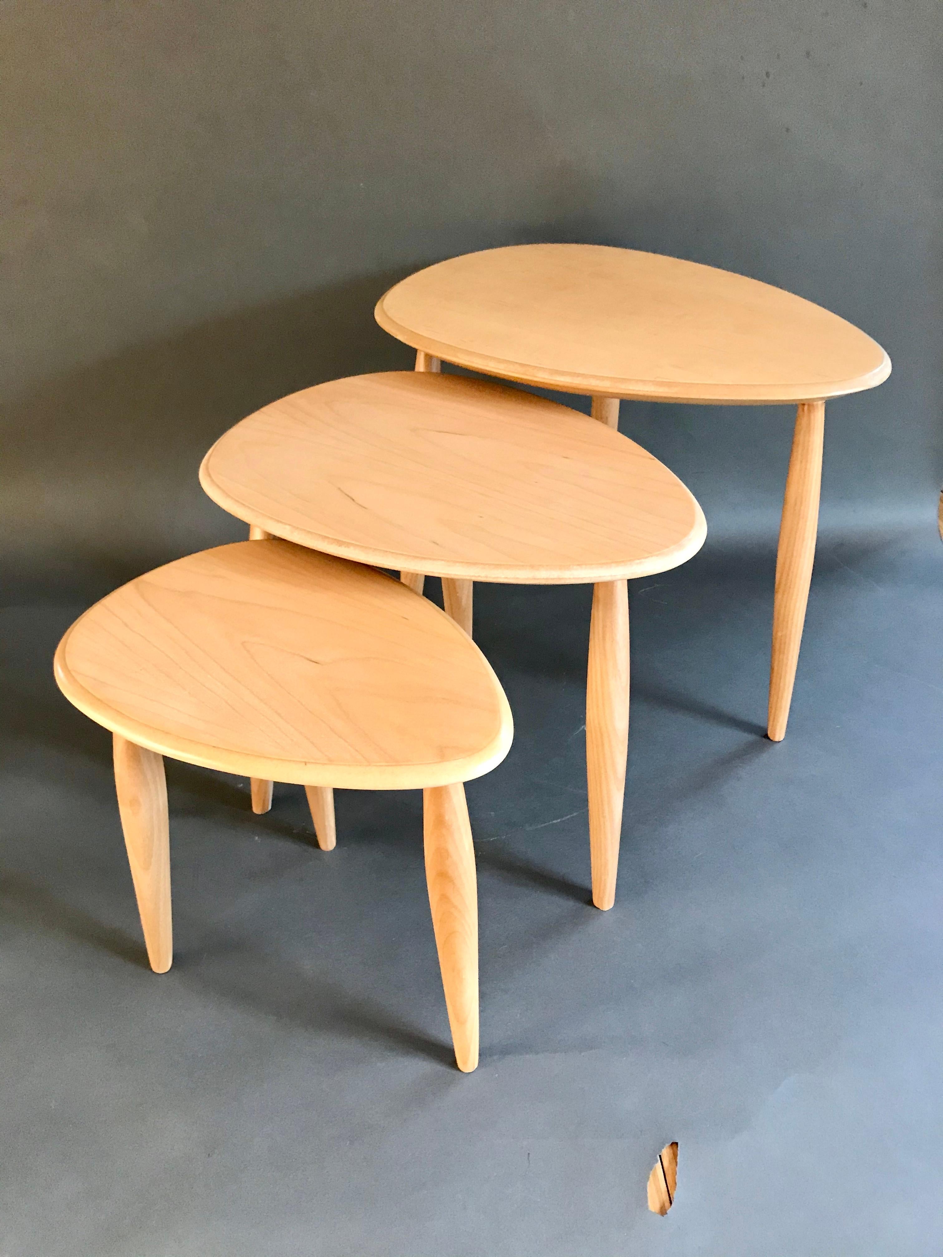 Woodwork Custom Tripod Oval Nesting Tables