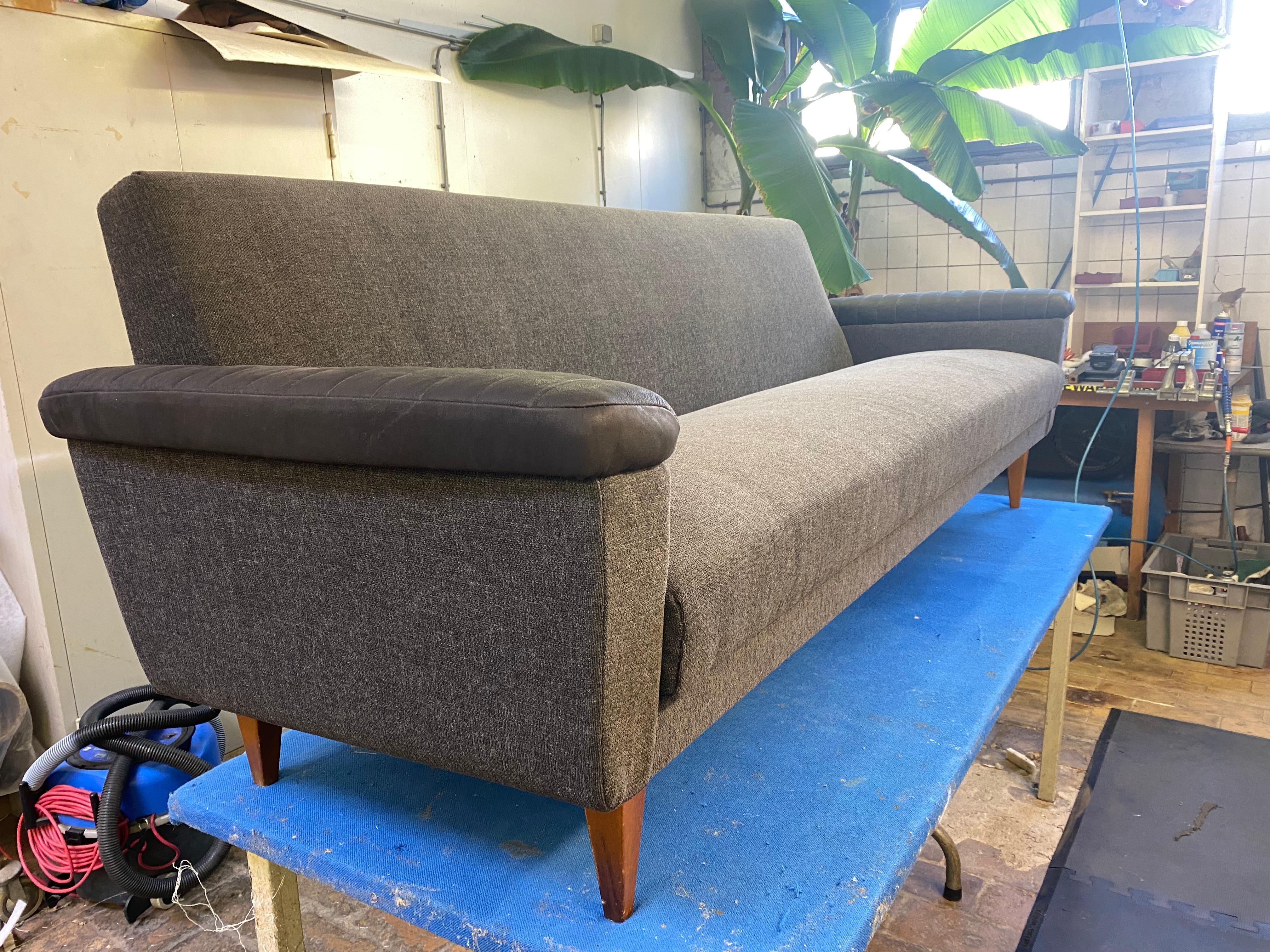Custom Upholstered Dutch 1960's Sleeping Sofa in De Ploeg Steppe & Leather 7