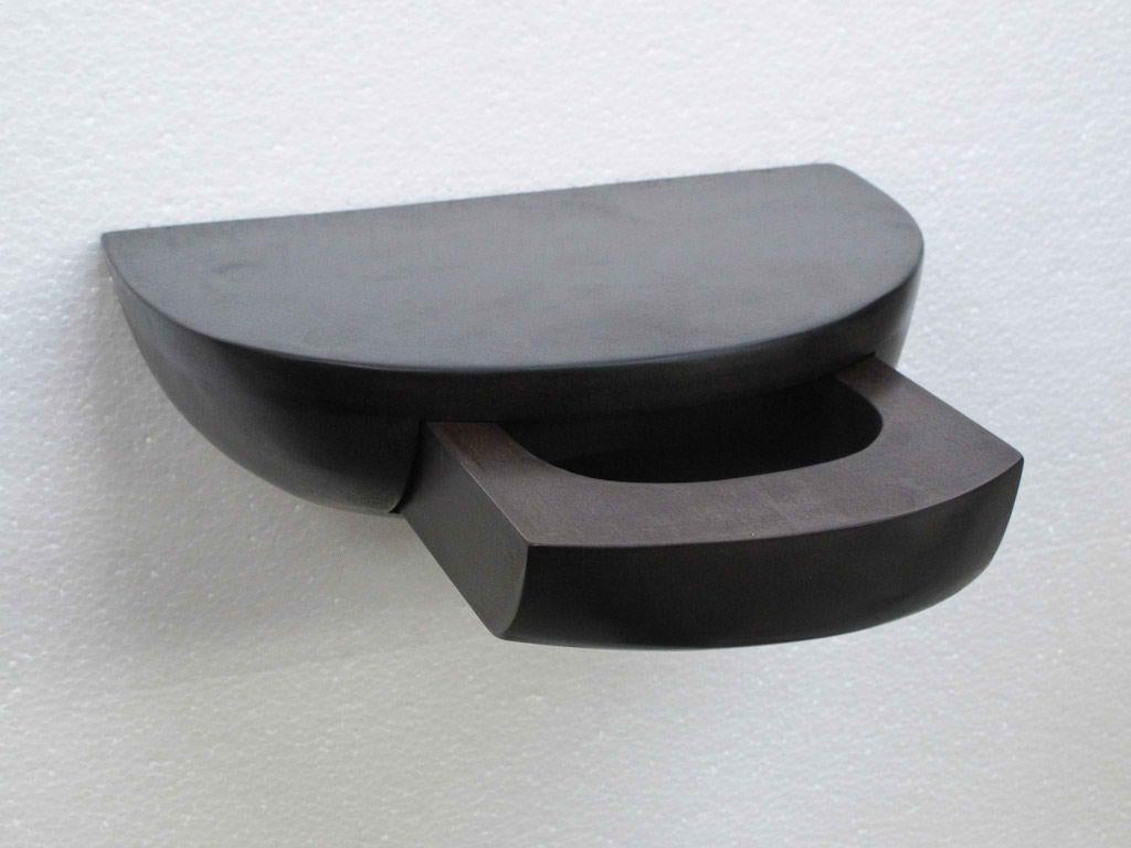 Individuelle Wandkonsole aus Massivholz  von Jacques Jarrige (Französisch) im Angebot