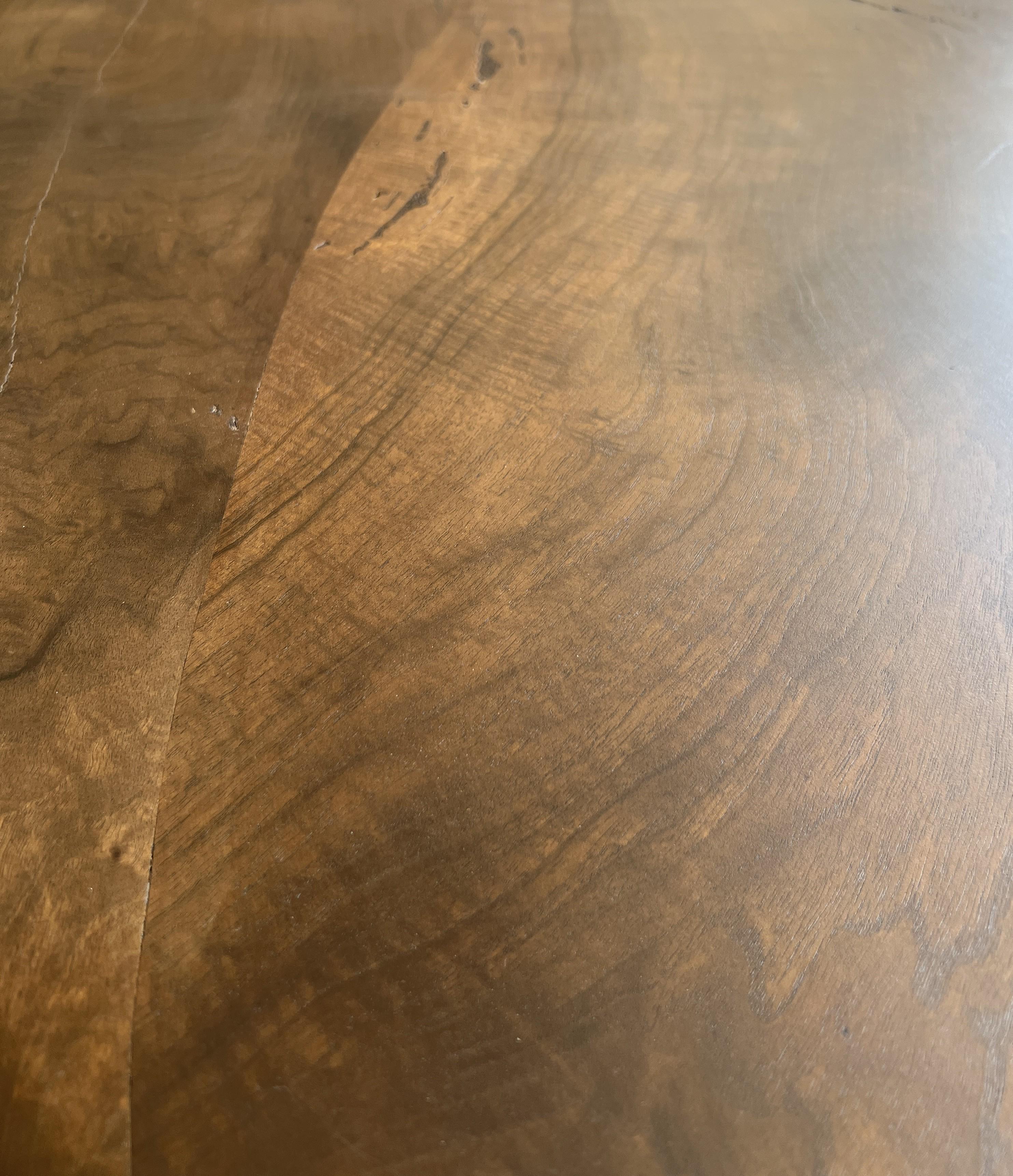 Custom walnut 2 plank top oval dining table Model LUSI dark finish in vendita 8