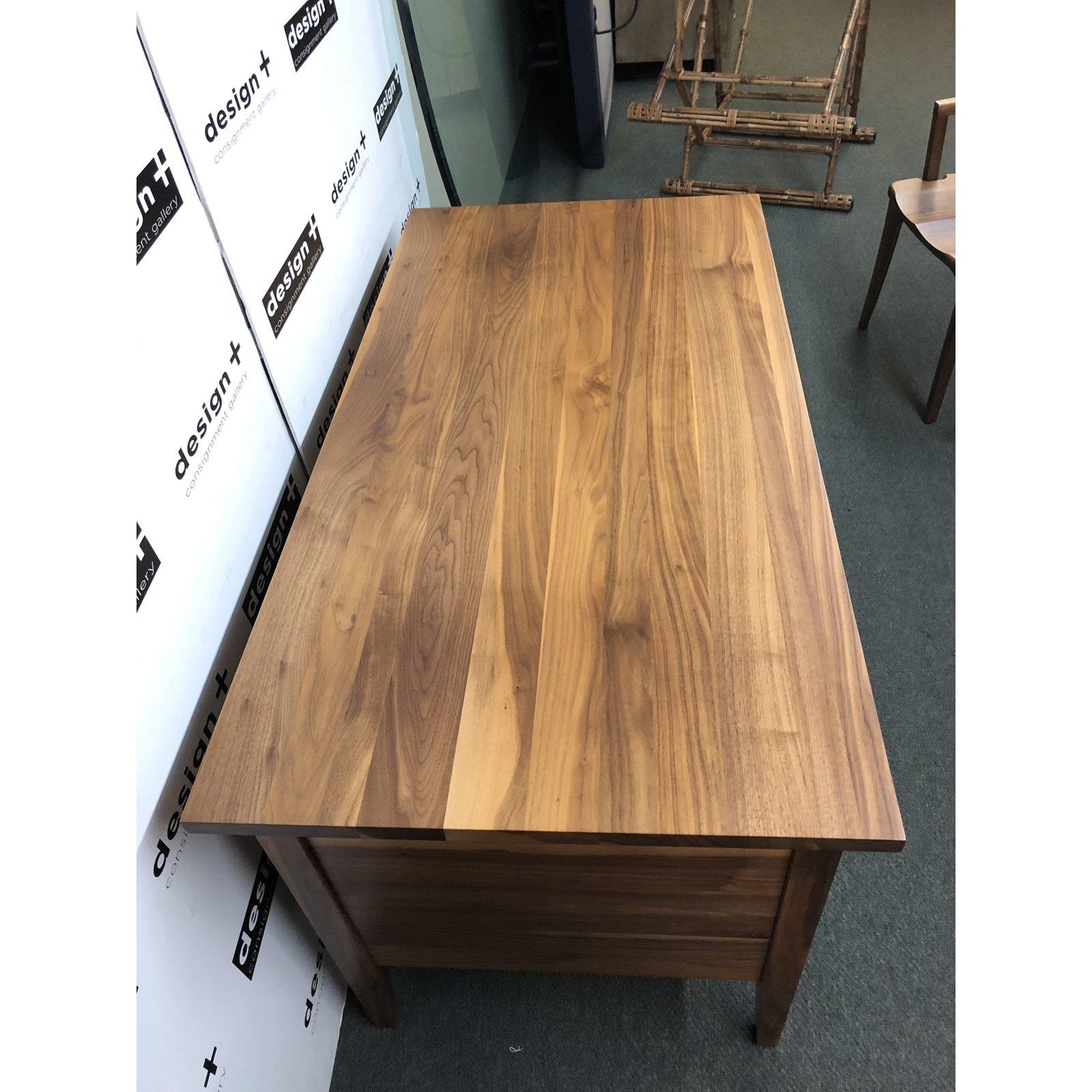 Custom Walnut Desk and Chair by Vermont Wood Studio In Good Condition For Sale In San Francisco, CA