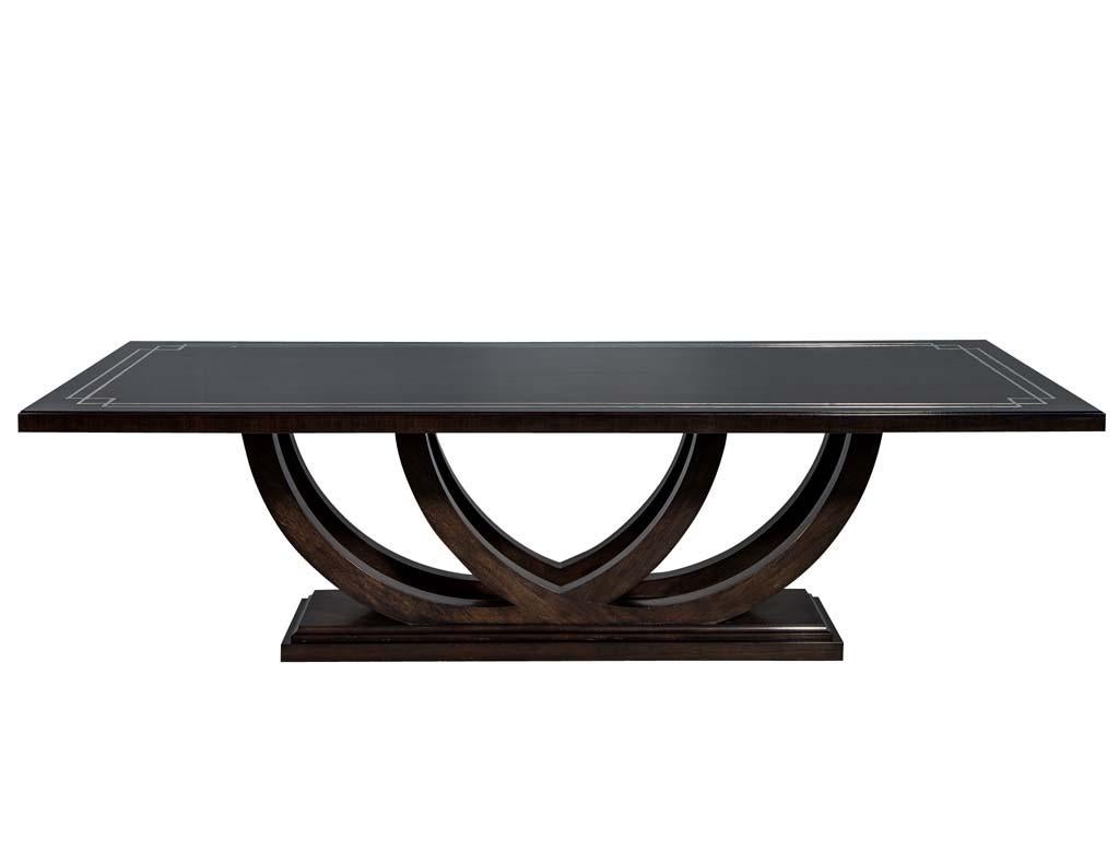 curved table base