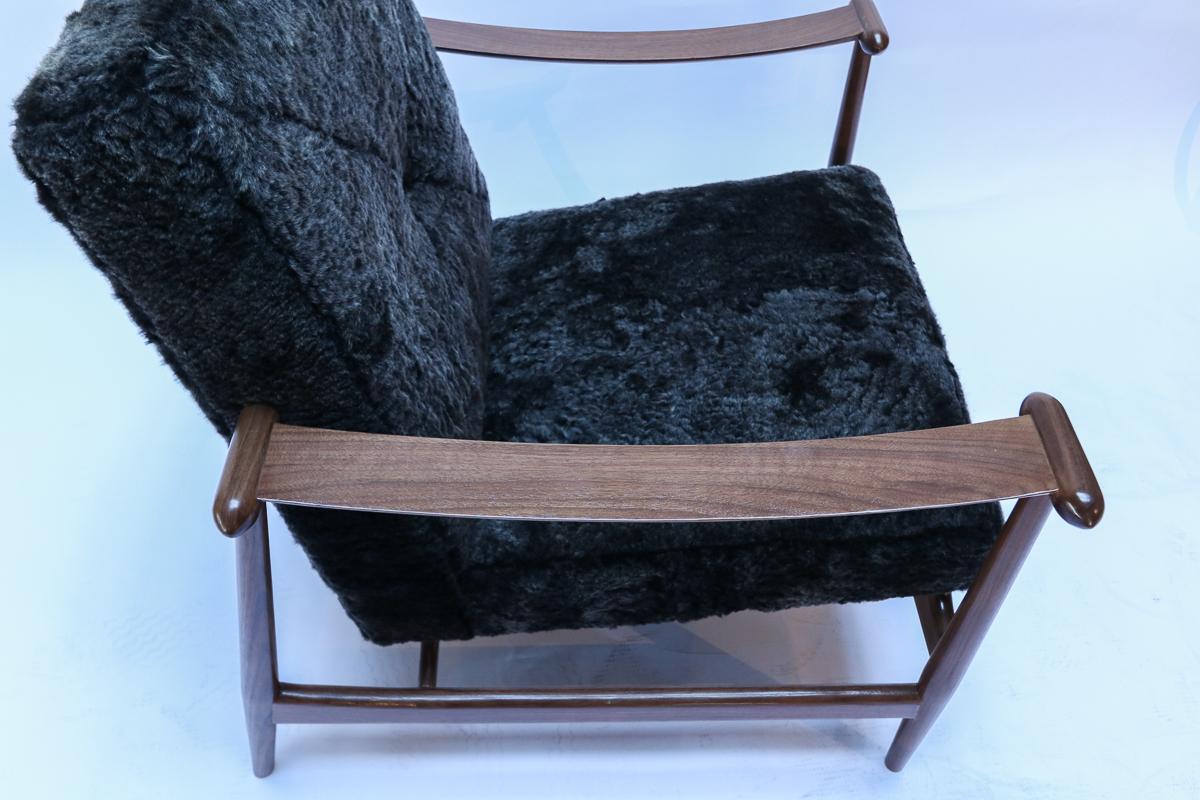 Custom Walnut Midcentury Style Armchairs in Black Sheepskin by Adesso Imports For Sale 1
