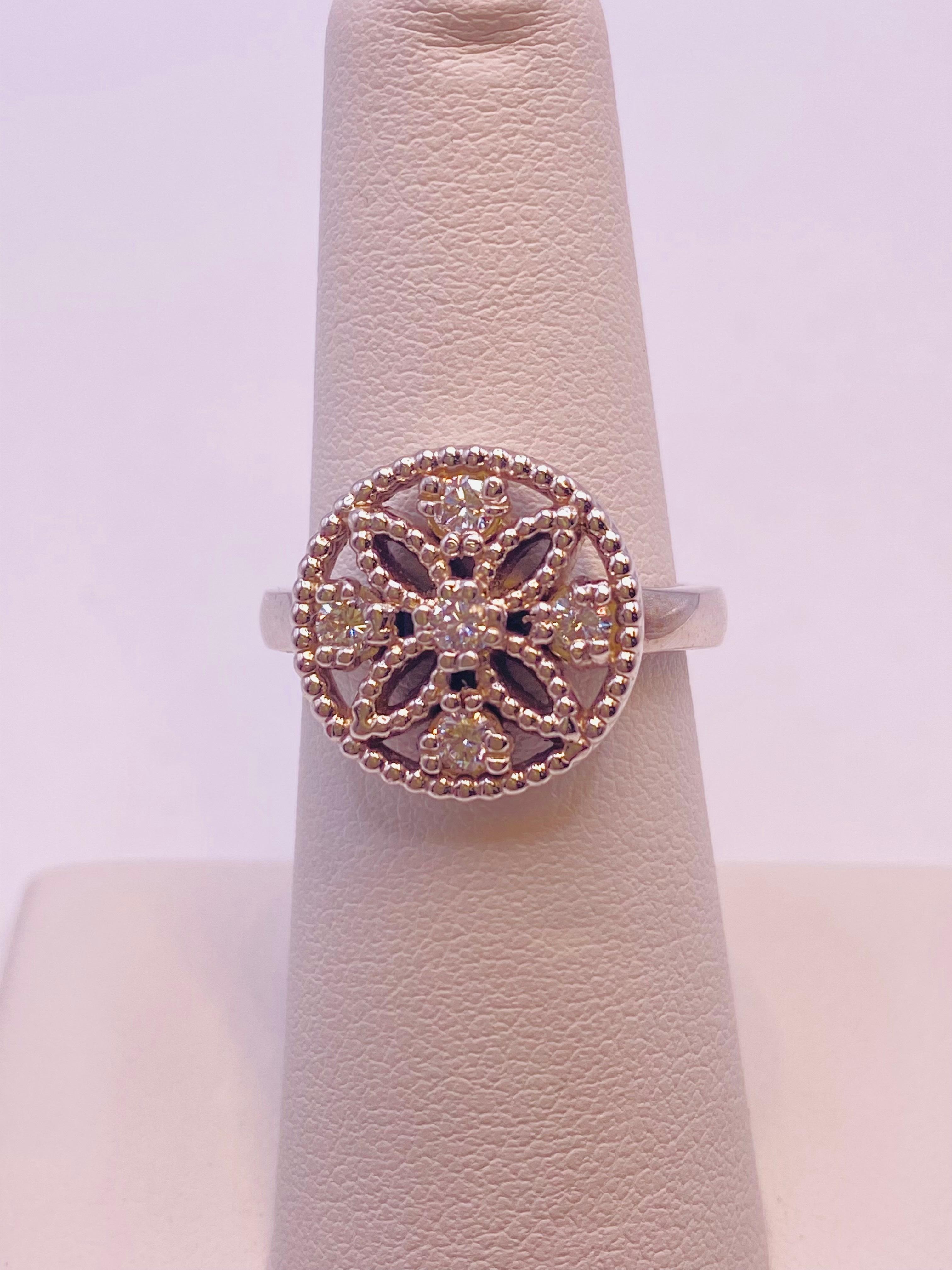 Custom Diamond White Gold Ring In New Condition For Sale In DALLAS, TX